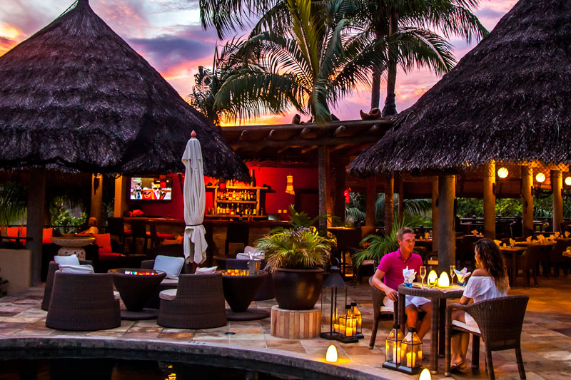 Valmer Dinner By Pool