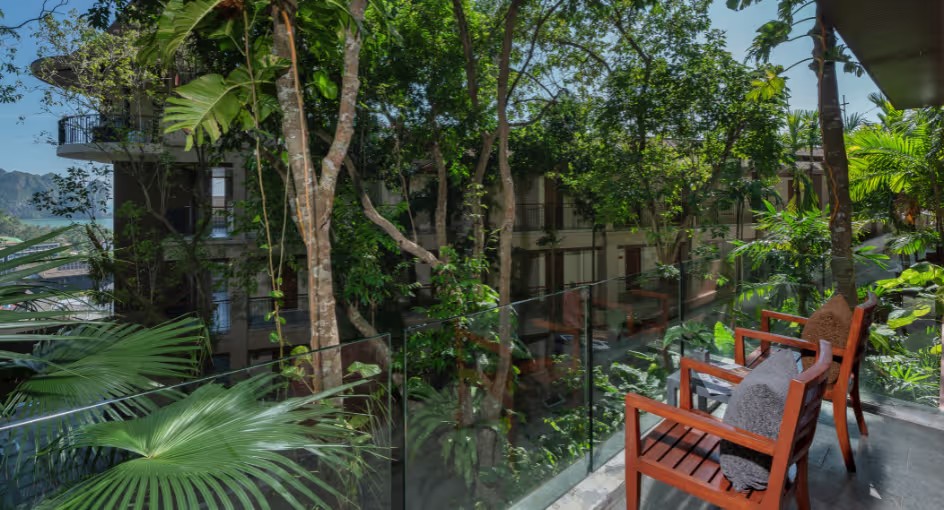 Avani Ao Nang Cliff Krabi Guest Room Avani Villa Terrace 944X510