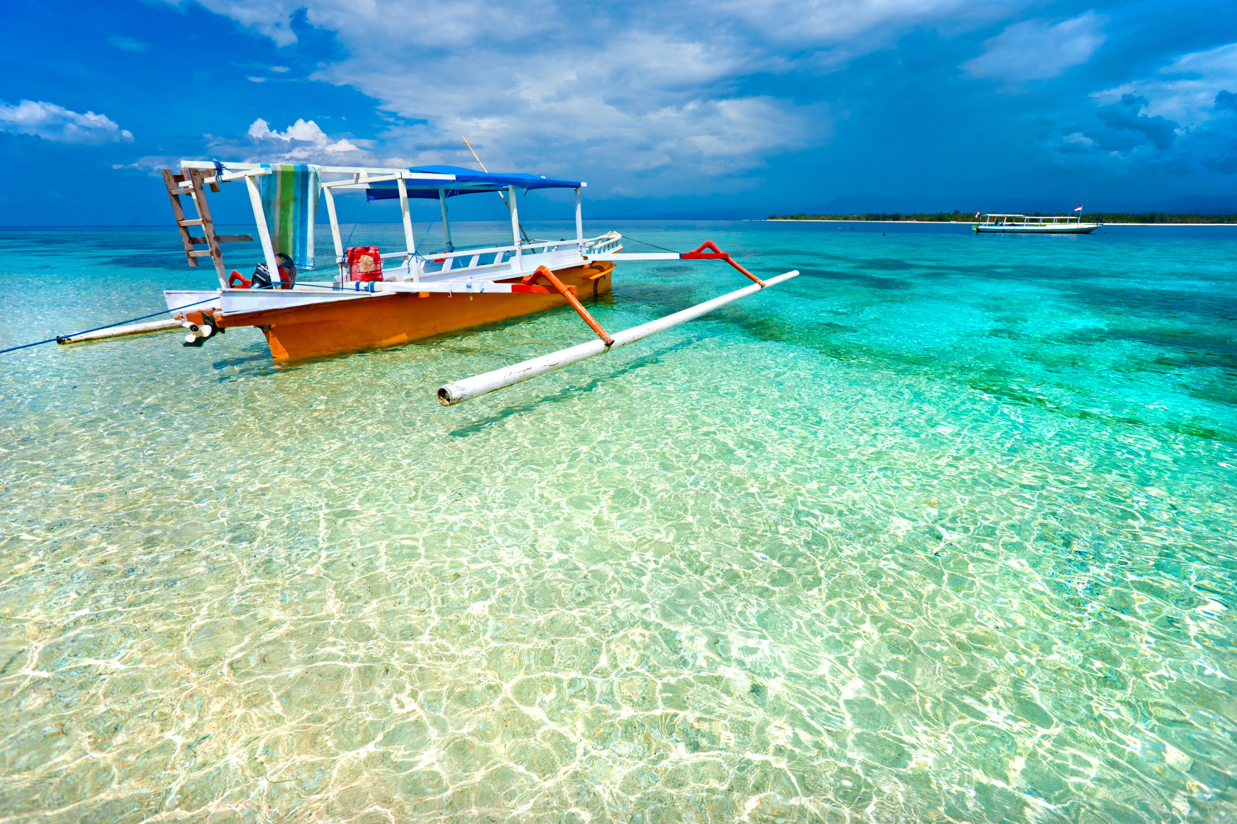 shutterstock_119499910 Beautiful sea and coastlines of Gili Meno, Indonesia..jpg