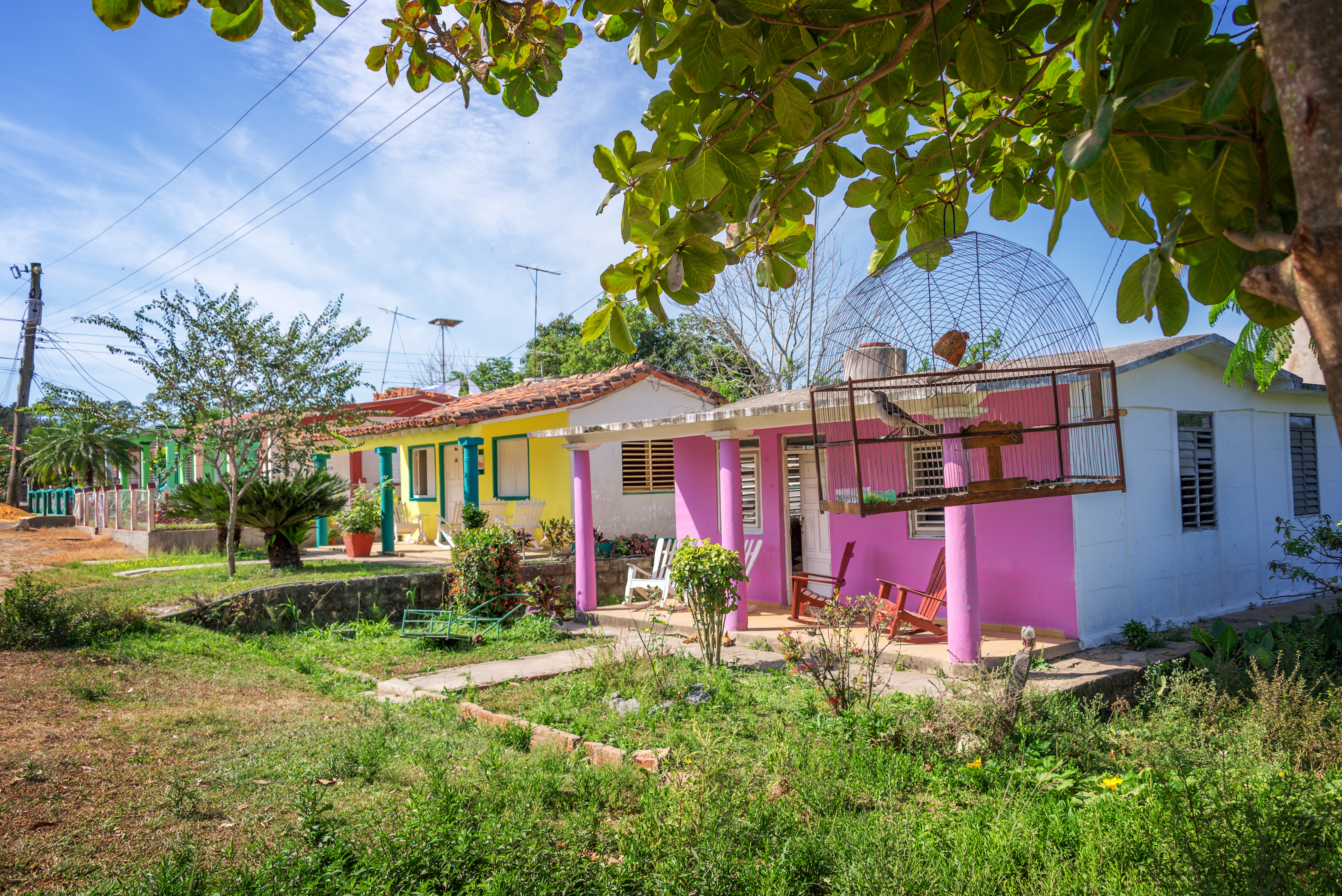 shutterstock_429901270 casa particulares in Vinales.jpg
