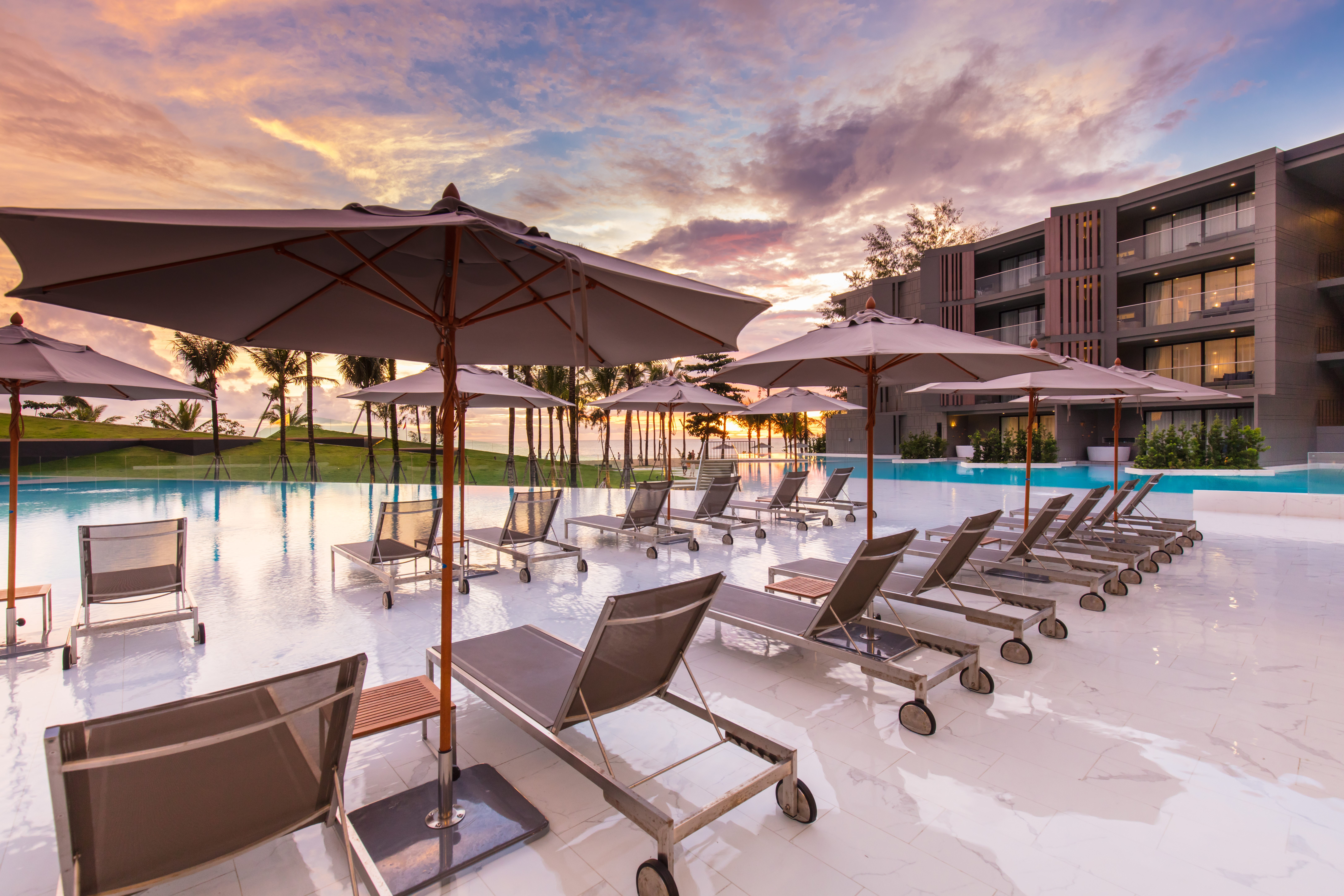 Hotel Outdoor 15.jpg (1)
