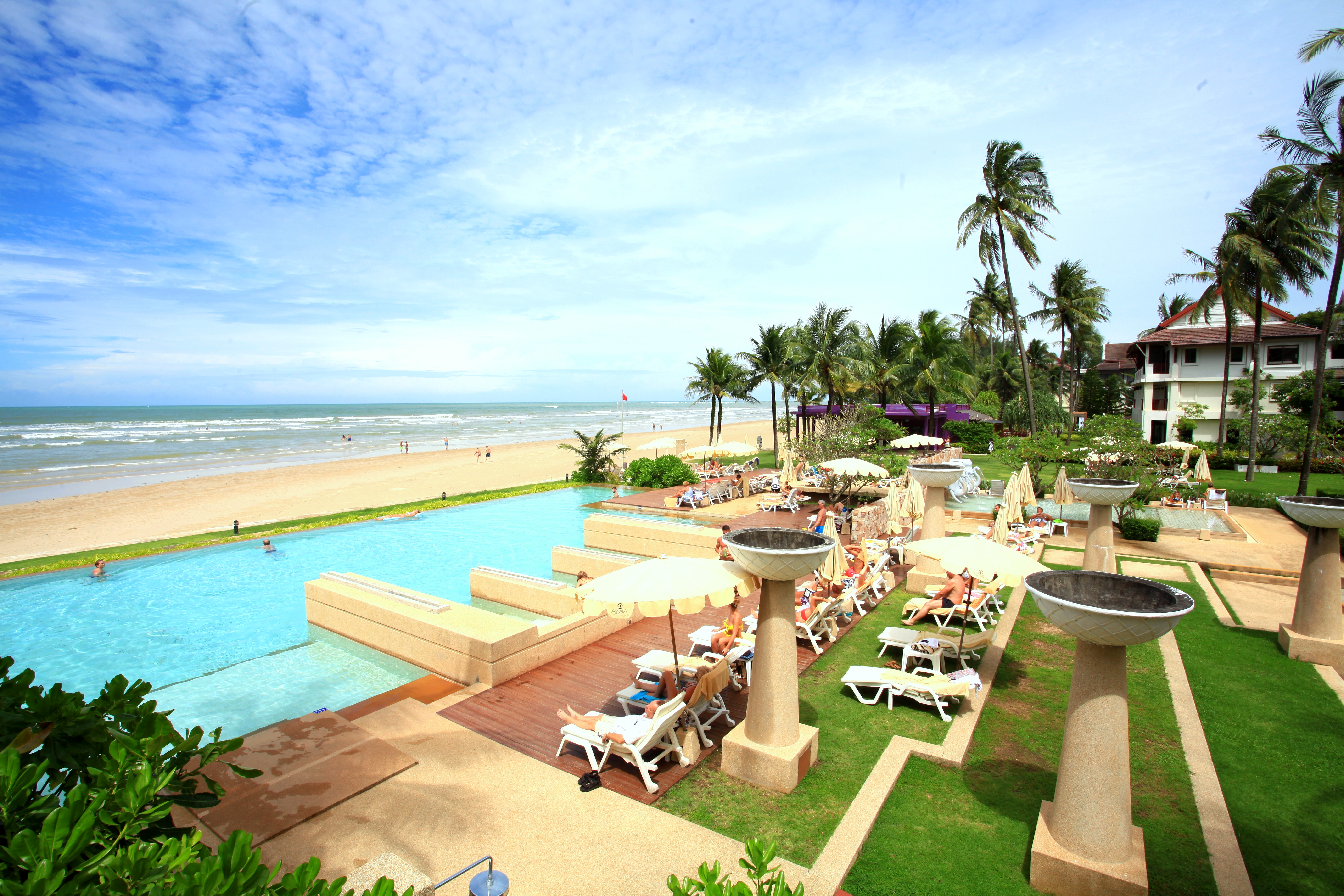 Main Pool 6.JPG