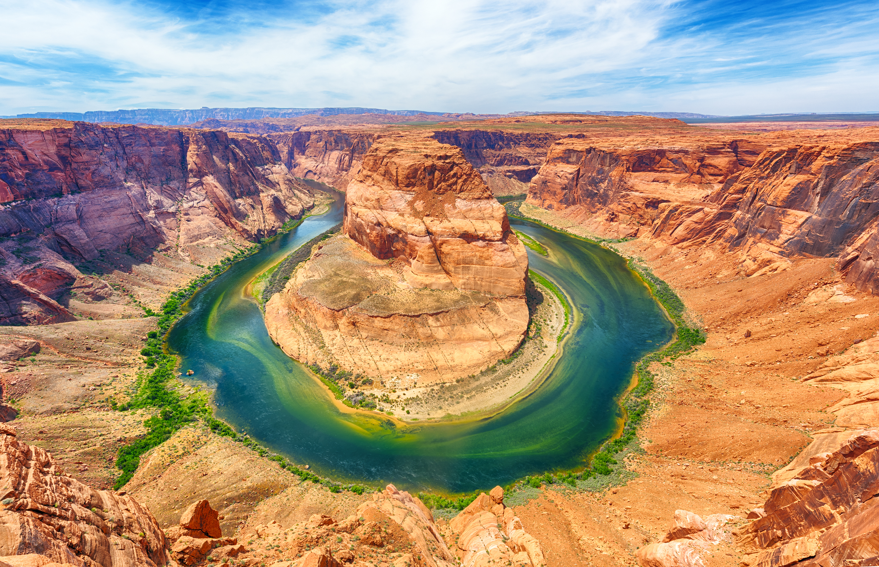 Horse Shoe Bend - shutterstock_397234831.jpg