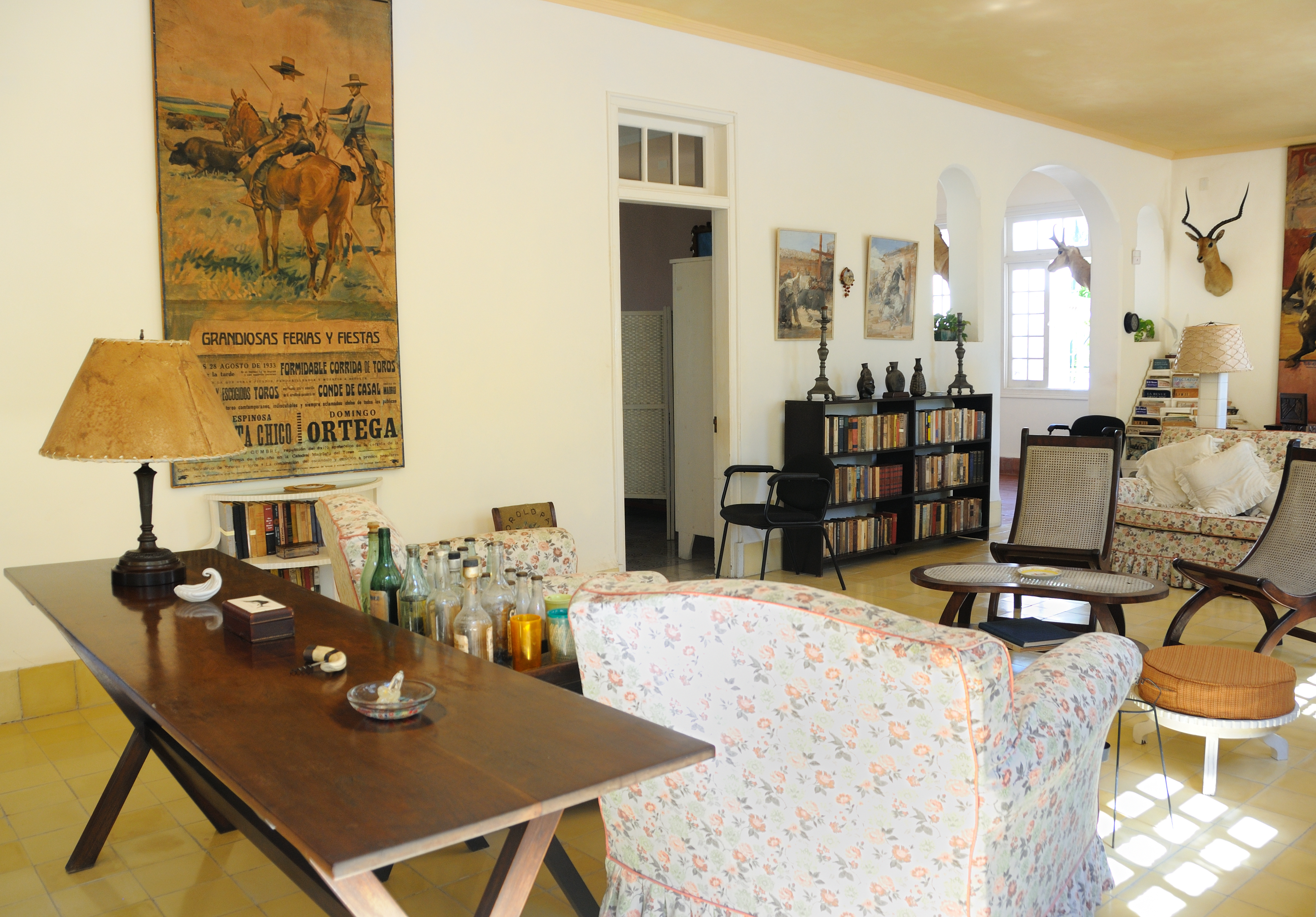 shutterstock_52594114 Finca Vigia where Ernest Hemingway lived from 1939 to 1960, now a museum..jpg