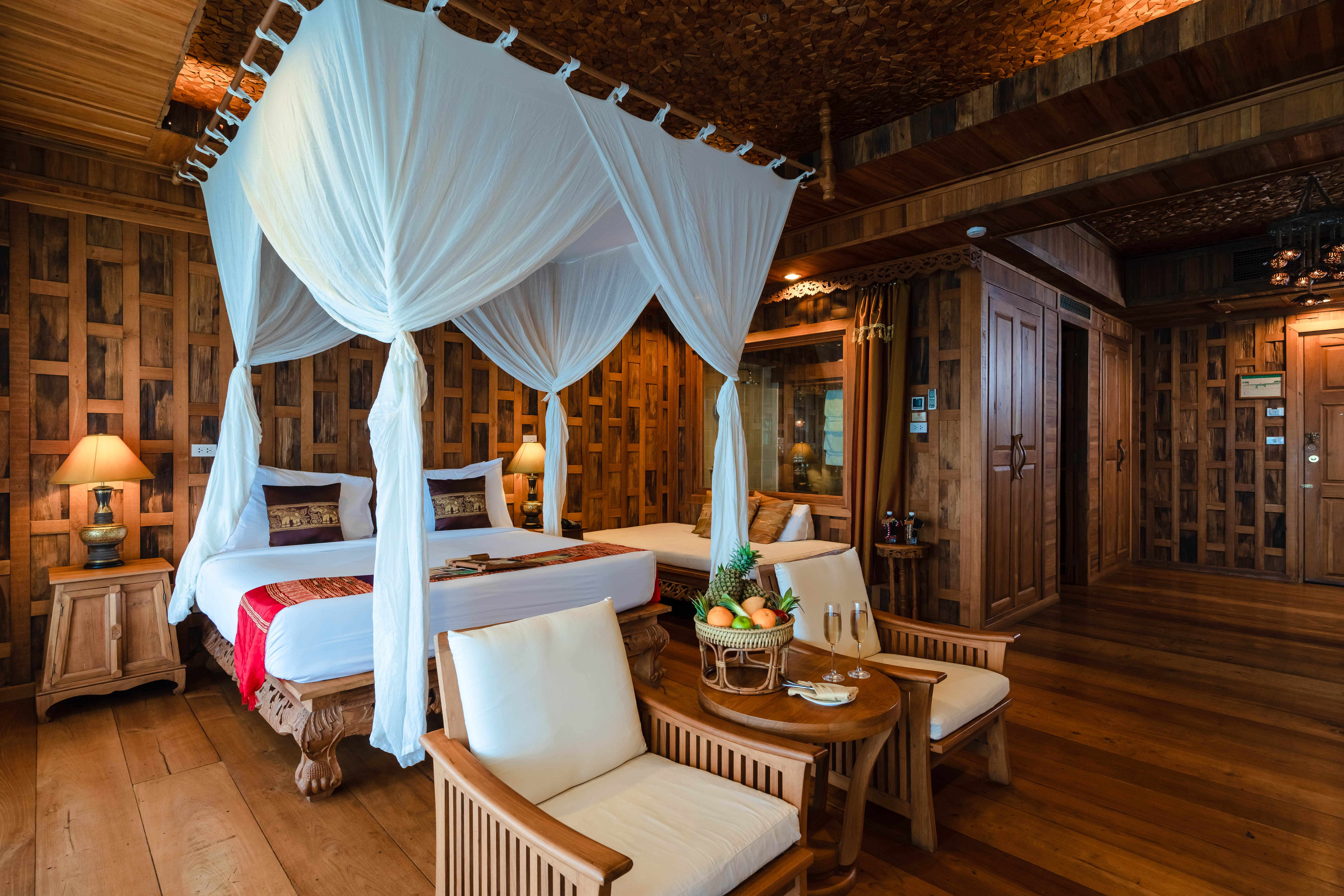 Delux Sea View - 04.jpg