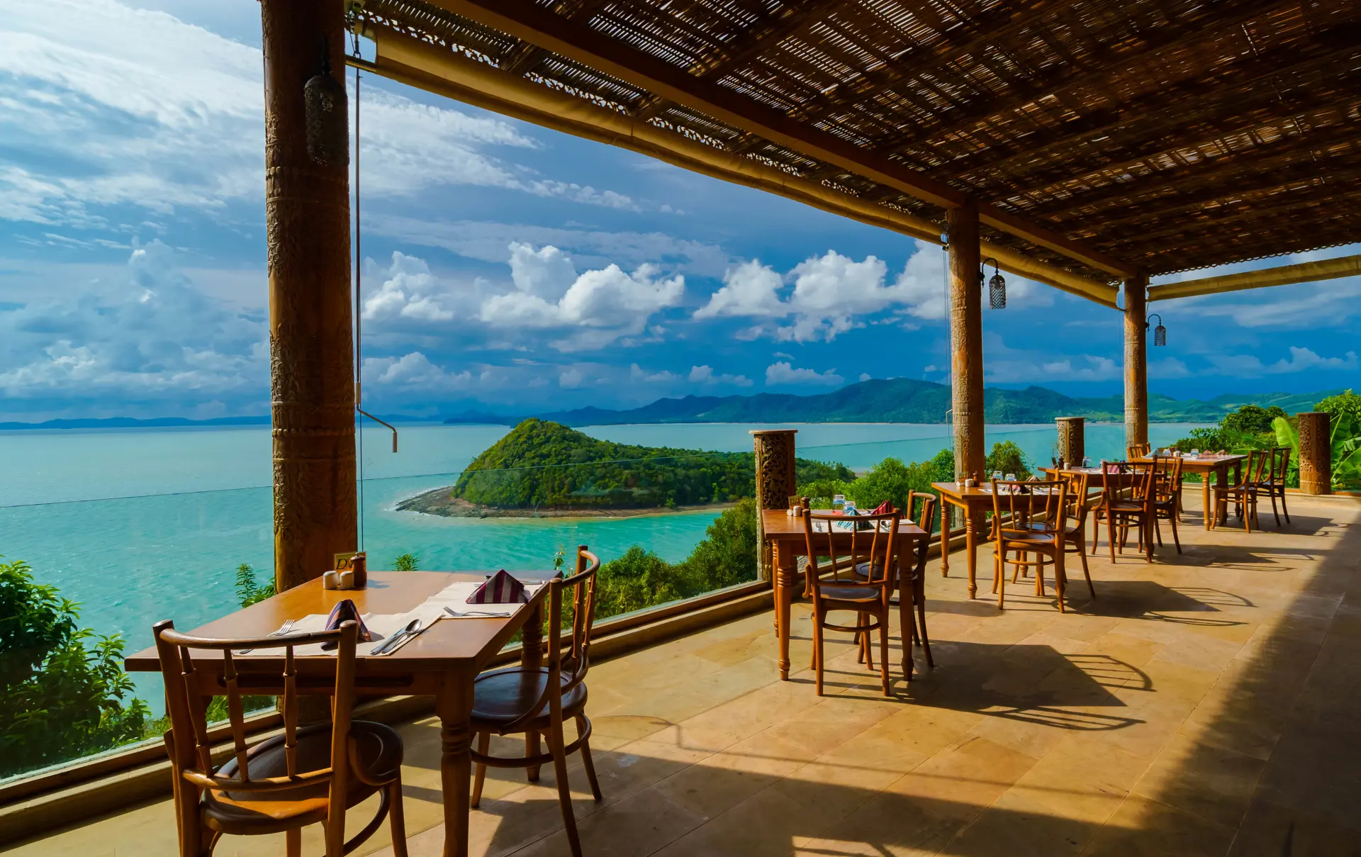 Saaitara Restaurant - 02.jpg