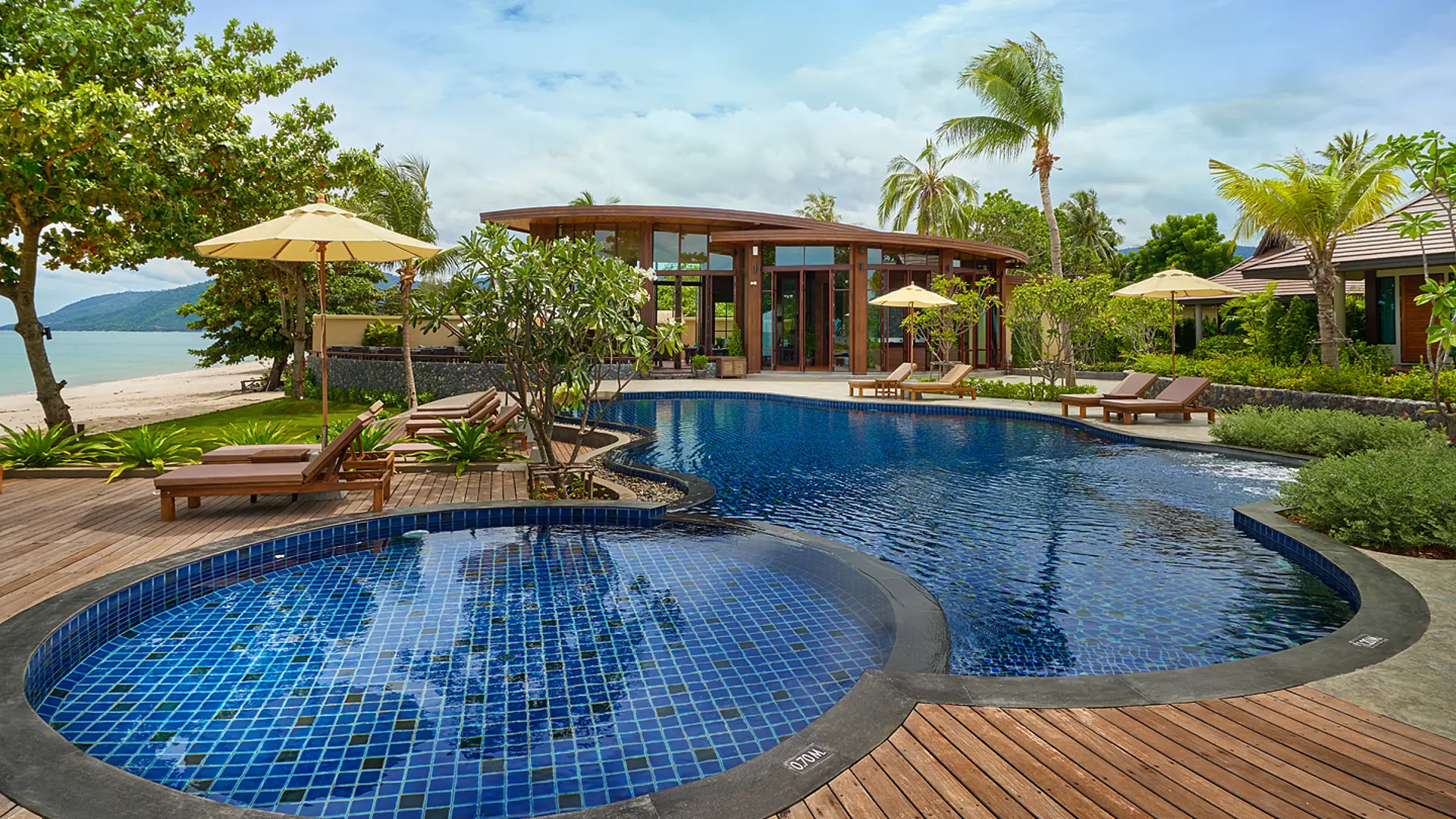 Swimming Pool (7)
