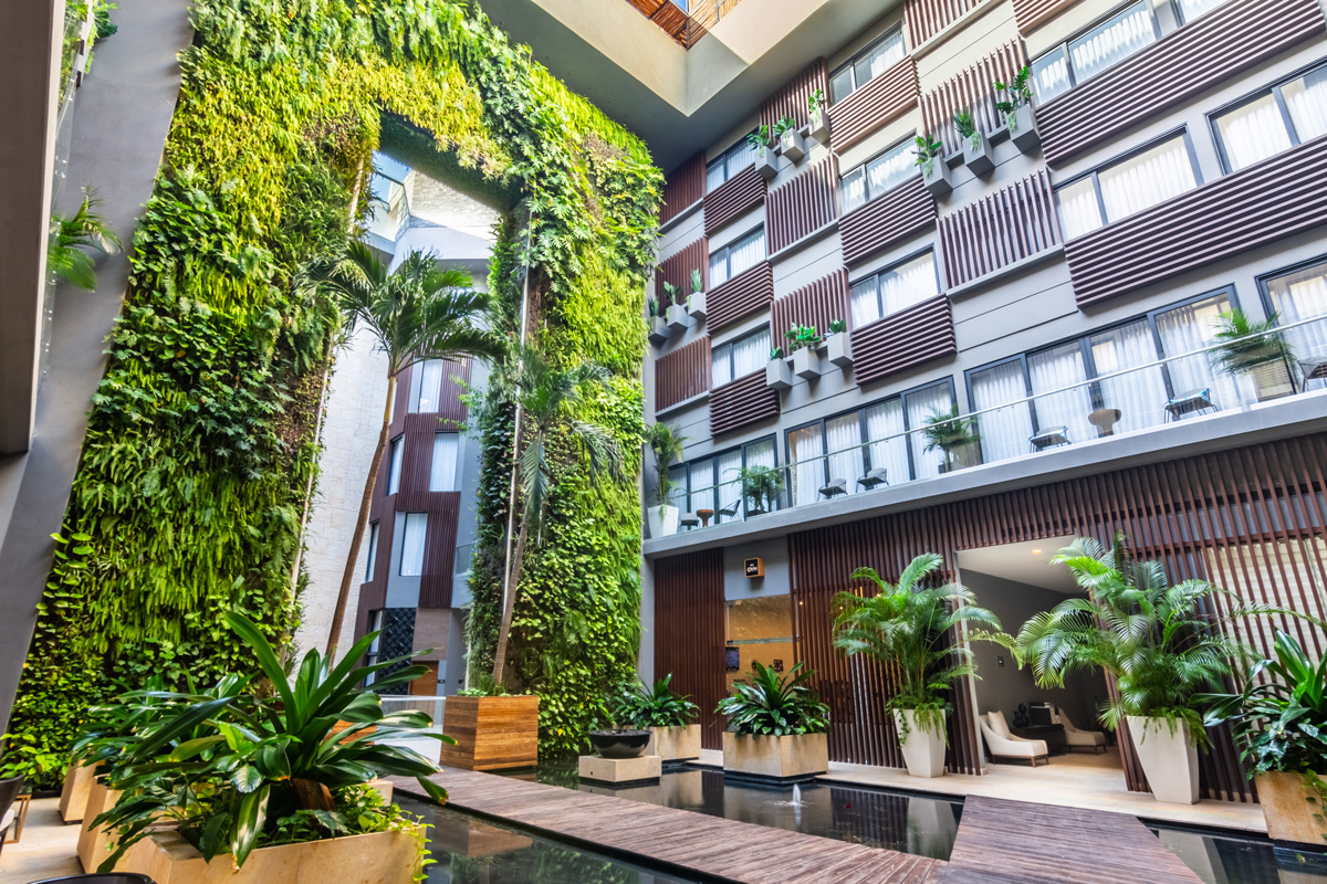 The Fives Downtown01