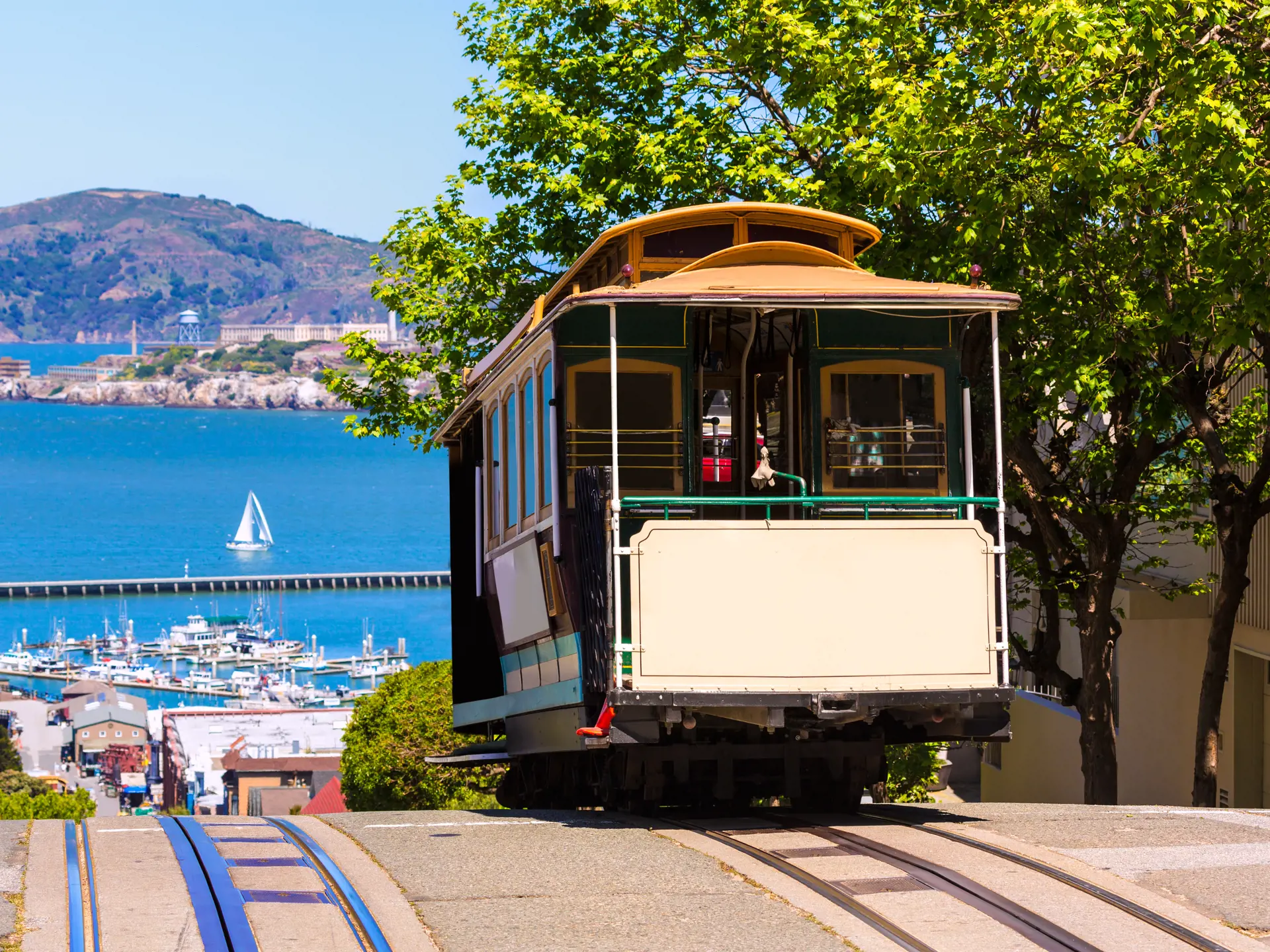 shutterstock_175626272 San francisco Hyde Street Cable Car Tram of the Powell-Hyde in California USA.jpg
