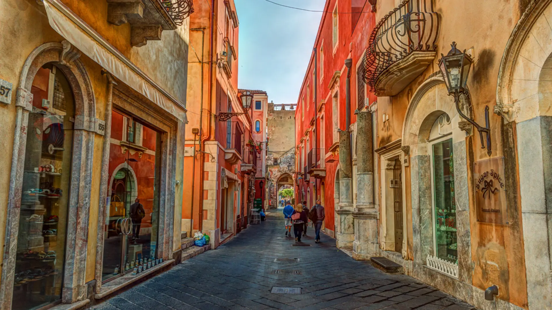 Shutterstock 722762515