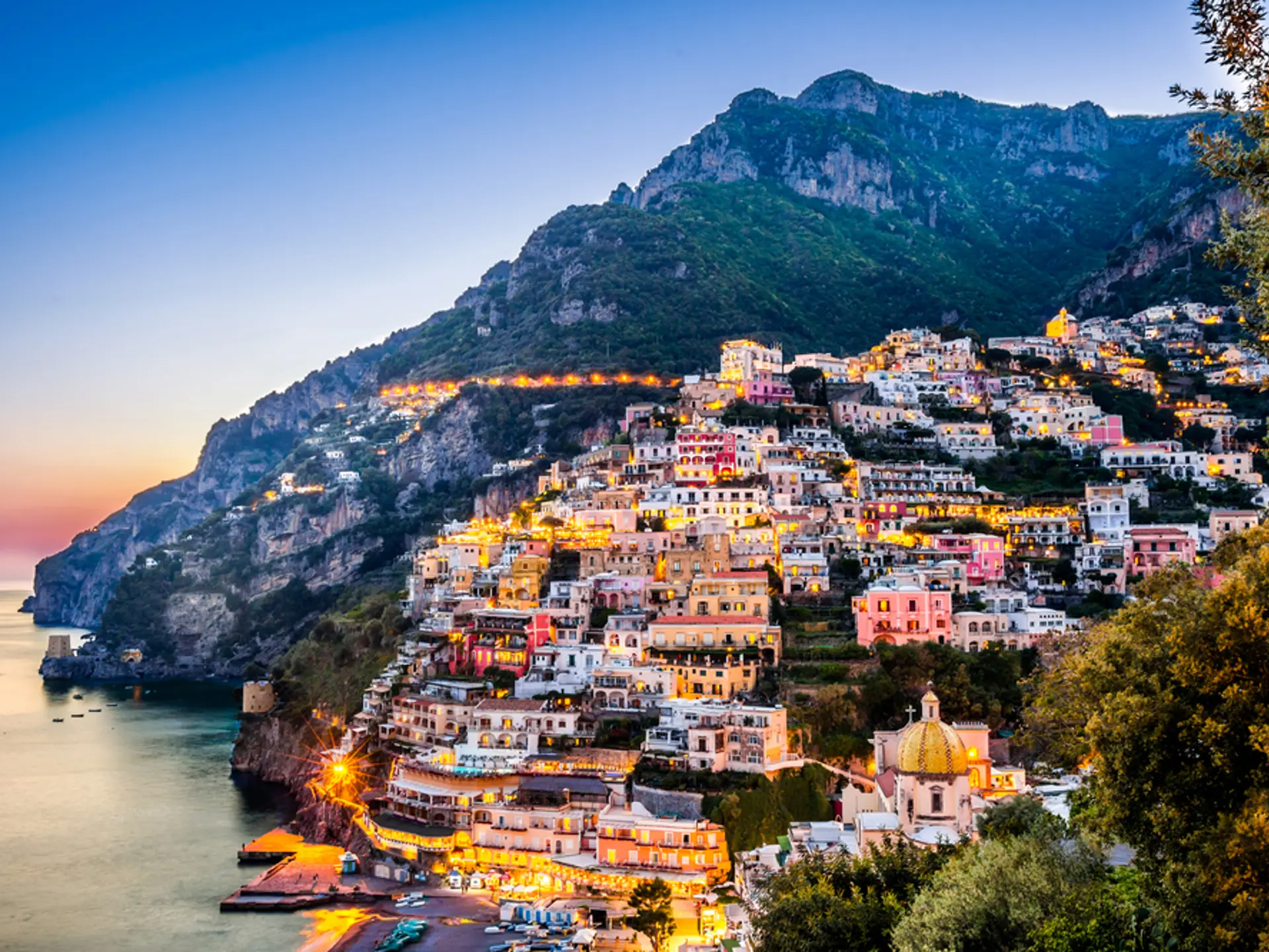 Shutterstock 496913881