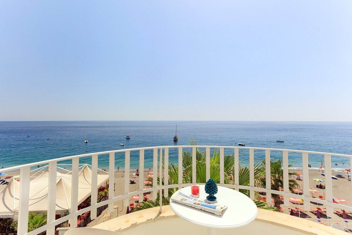 Albatros Beach Hotel