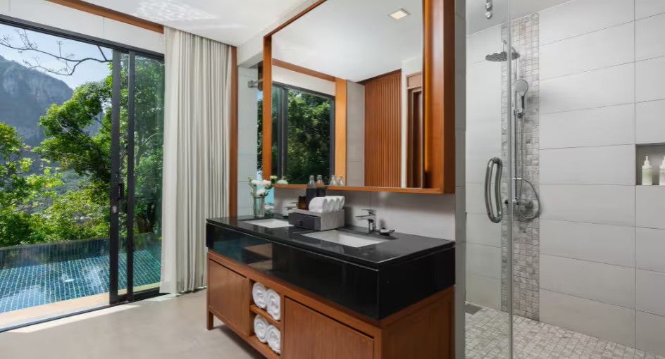 Avani Ao Nang Cliff Krabi Guest Room Avani Pool Villa Bathroom Living 944X510