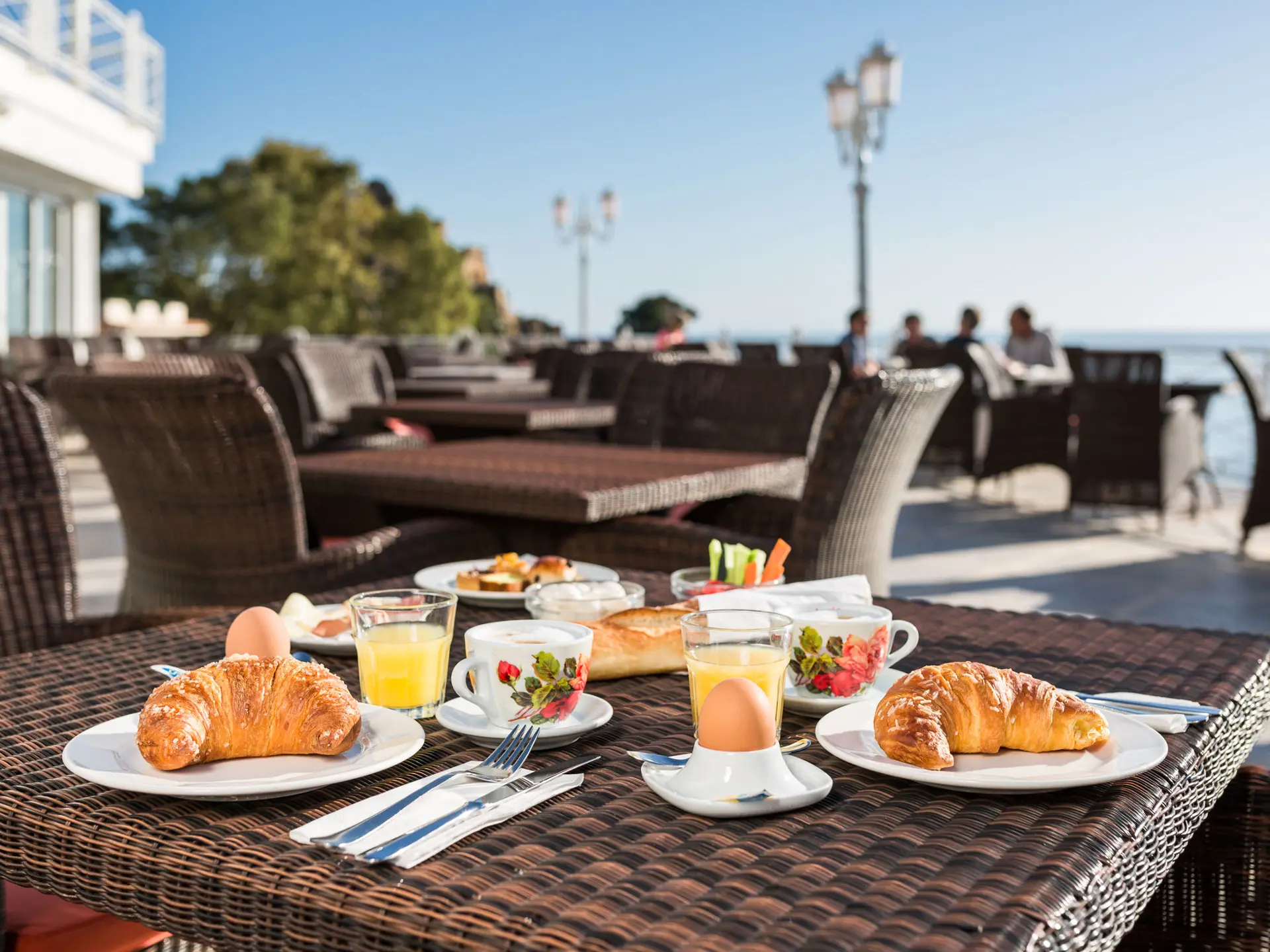 Breakfast Terrace