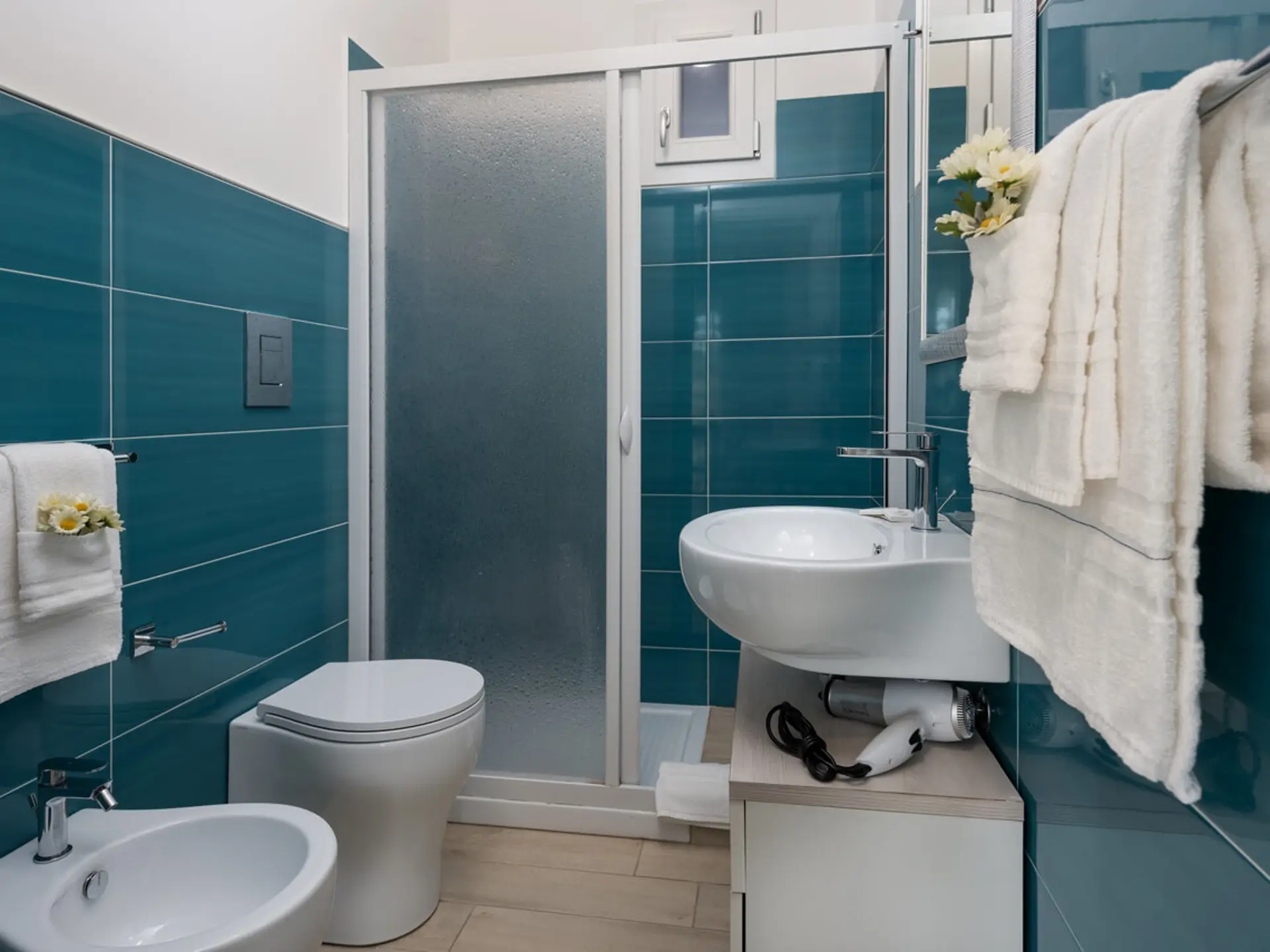 5D1b540da694d61eb5e19b92 Tri Superior 4 1280