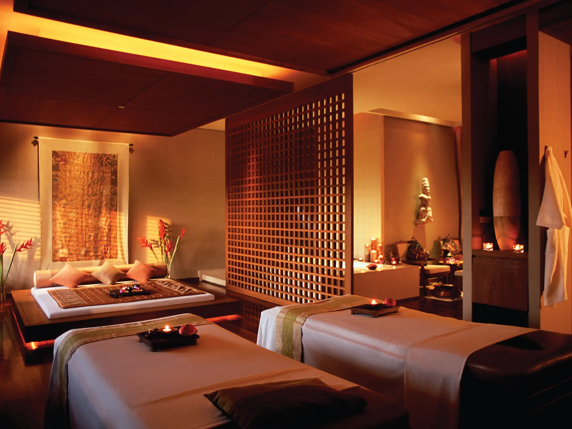 CHI, The Spa Treatment Suite