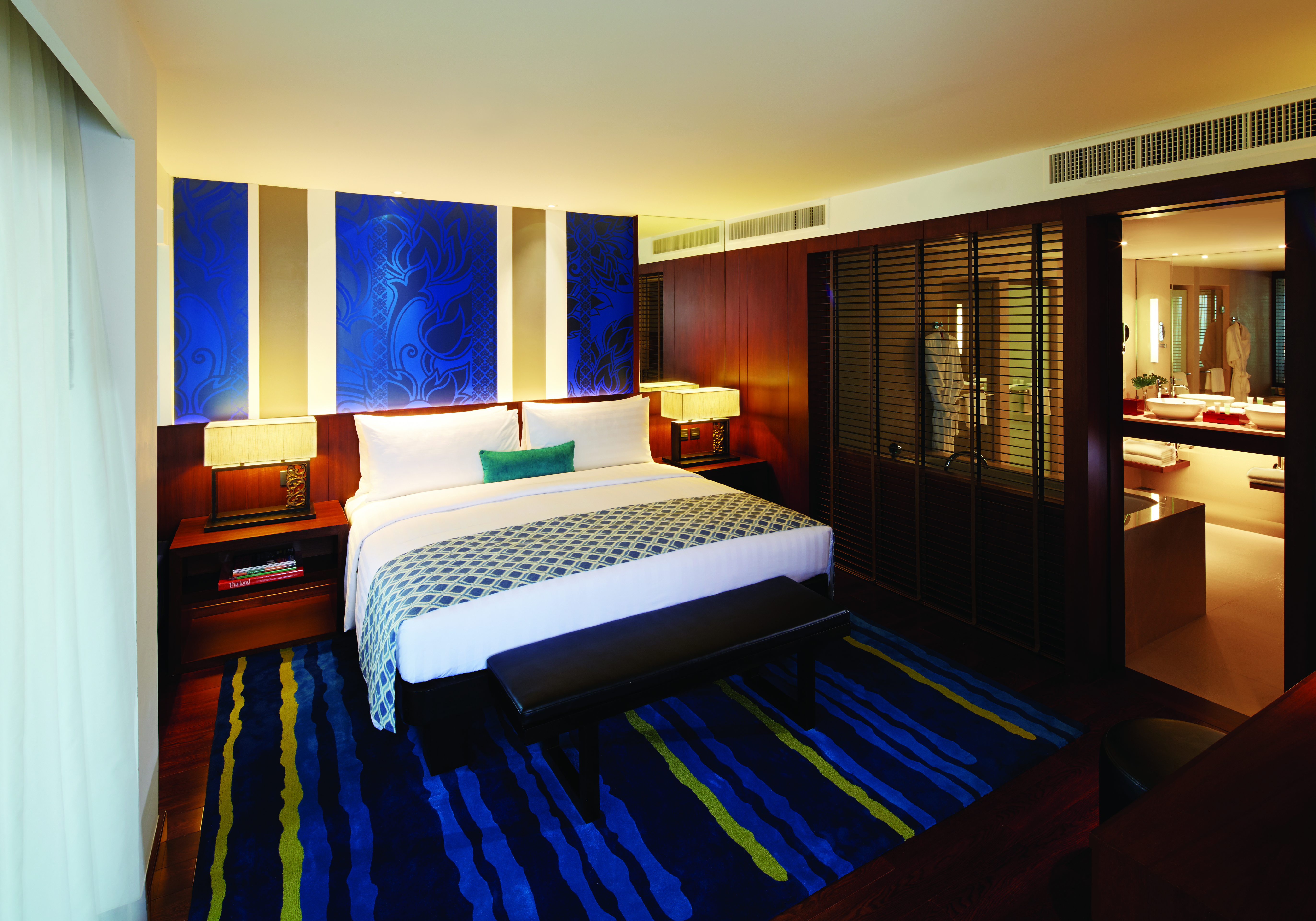 02. One Bedroom Suite Master Bedroom King