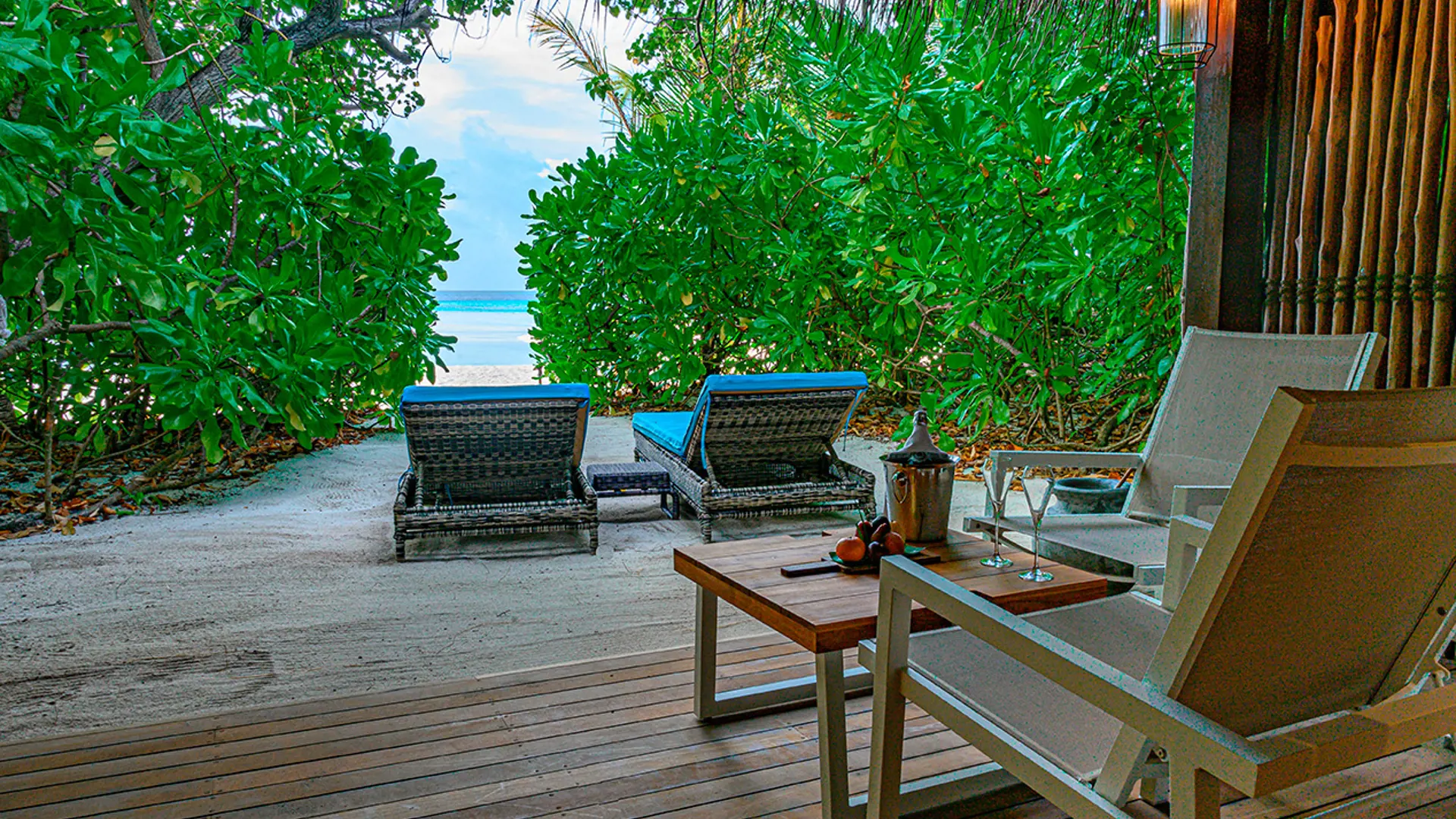 Moofushi Maldives 2020 Beach Villa 03