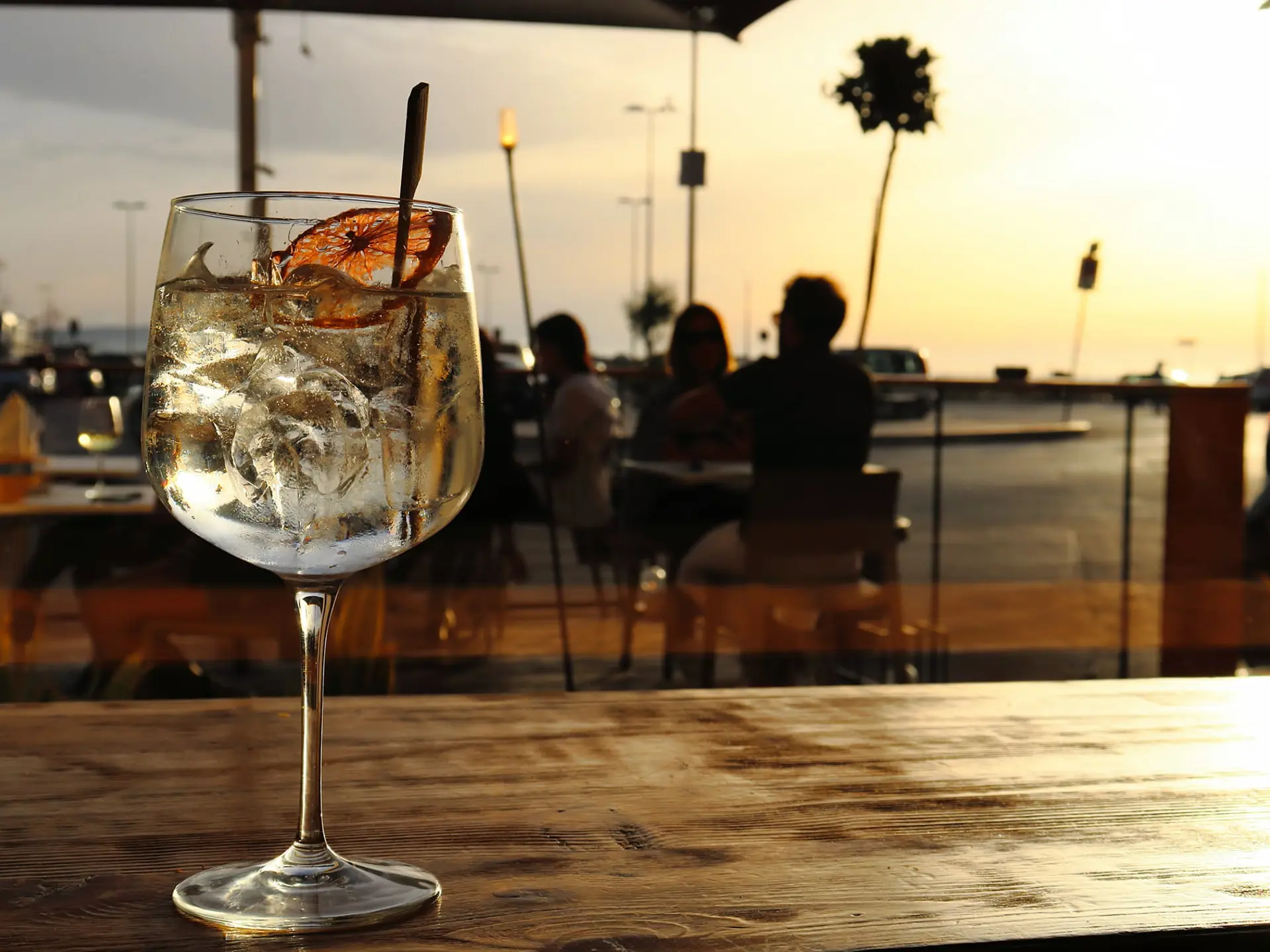 APERITIVO NETTUNO