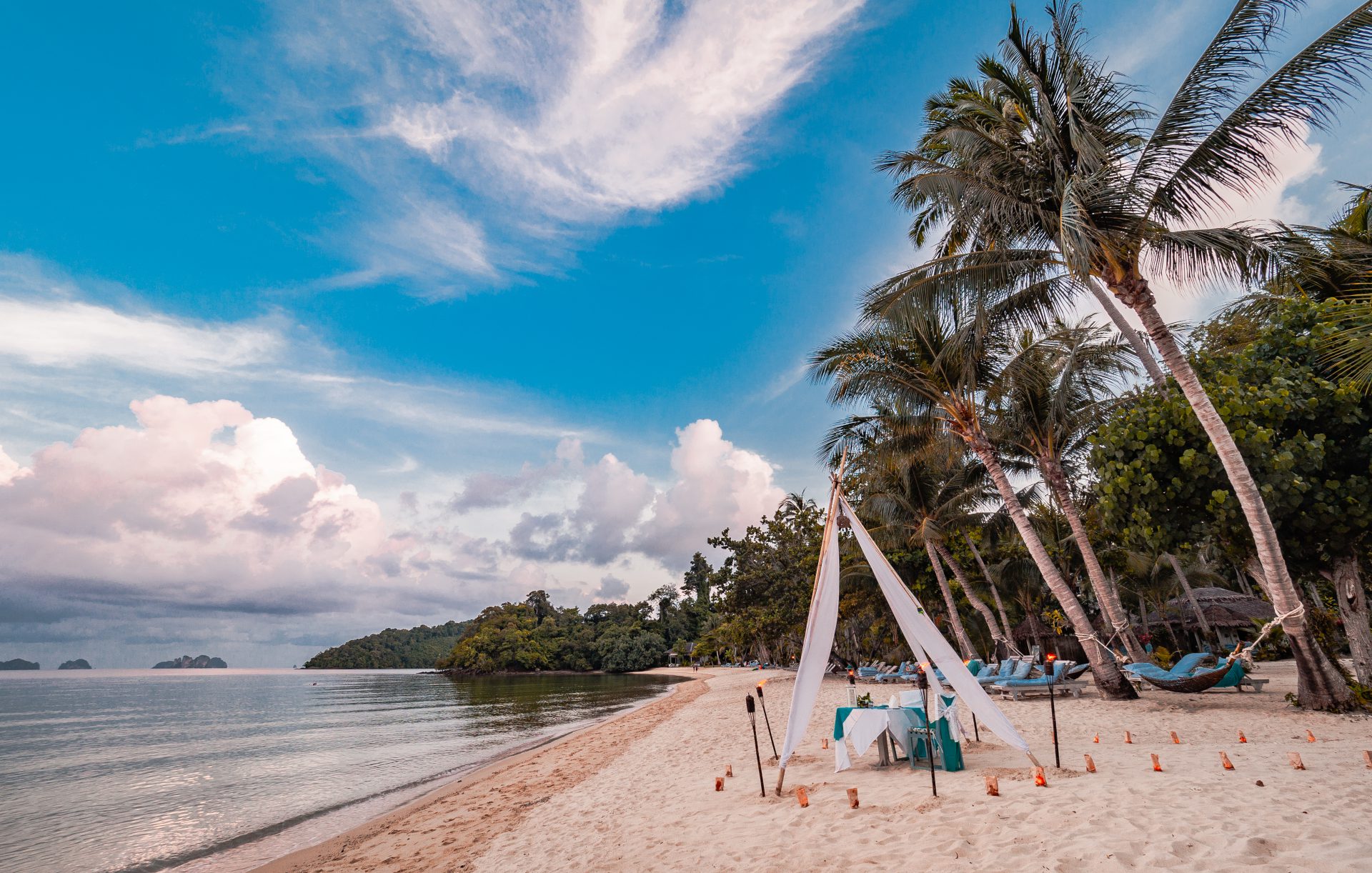 Candle Light Dinner Setup 2