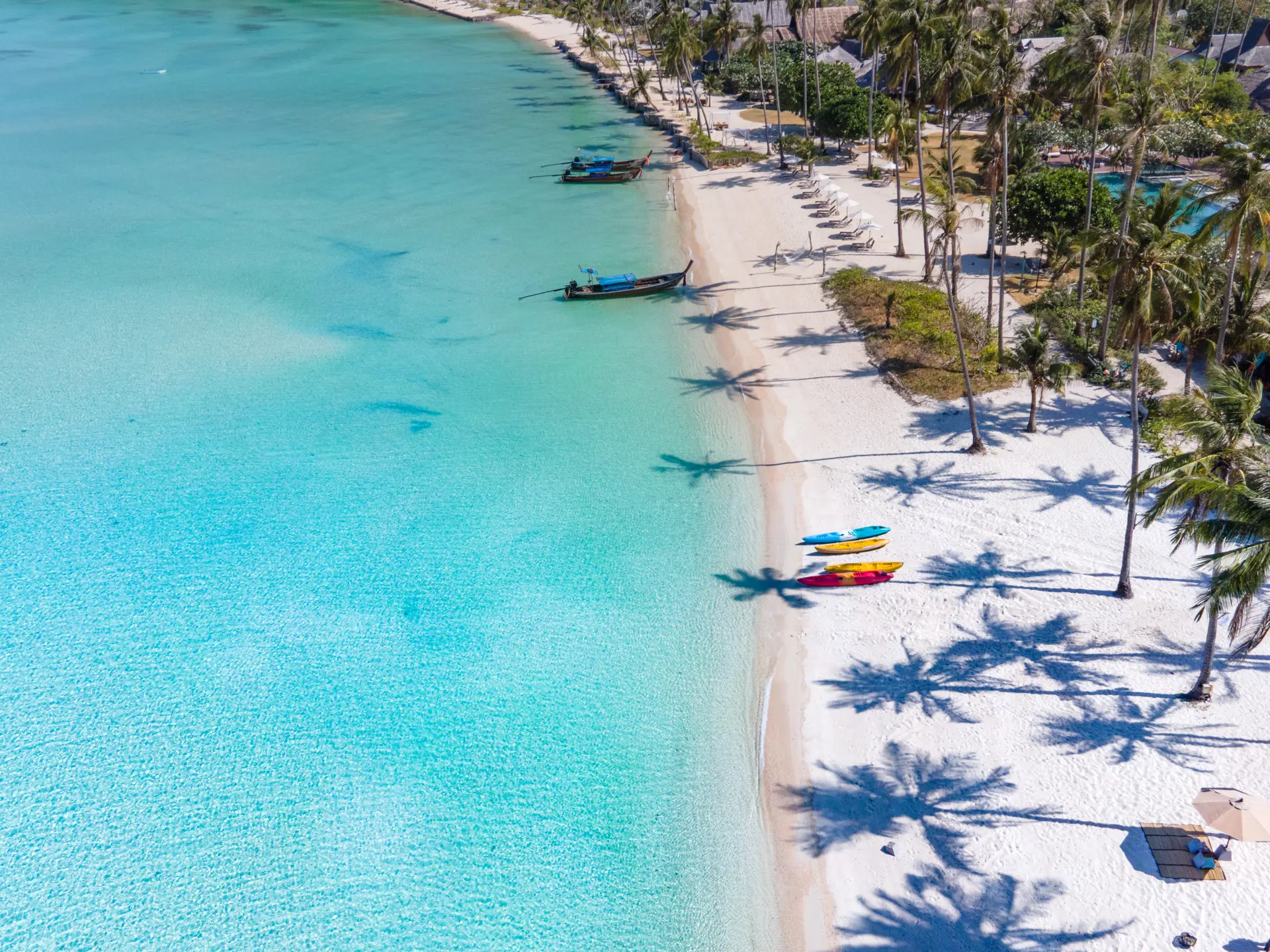 02. Resort Exterior Beach