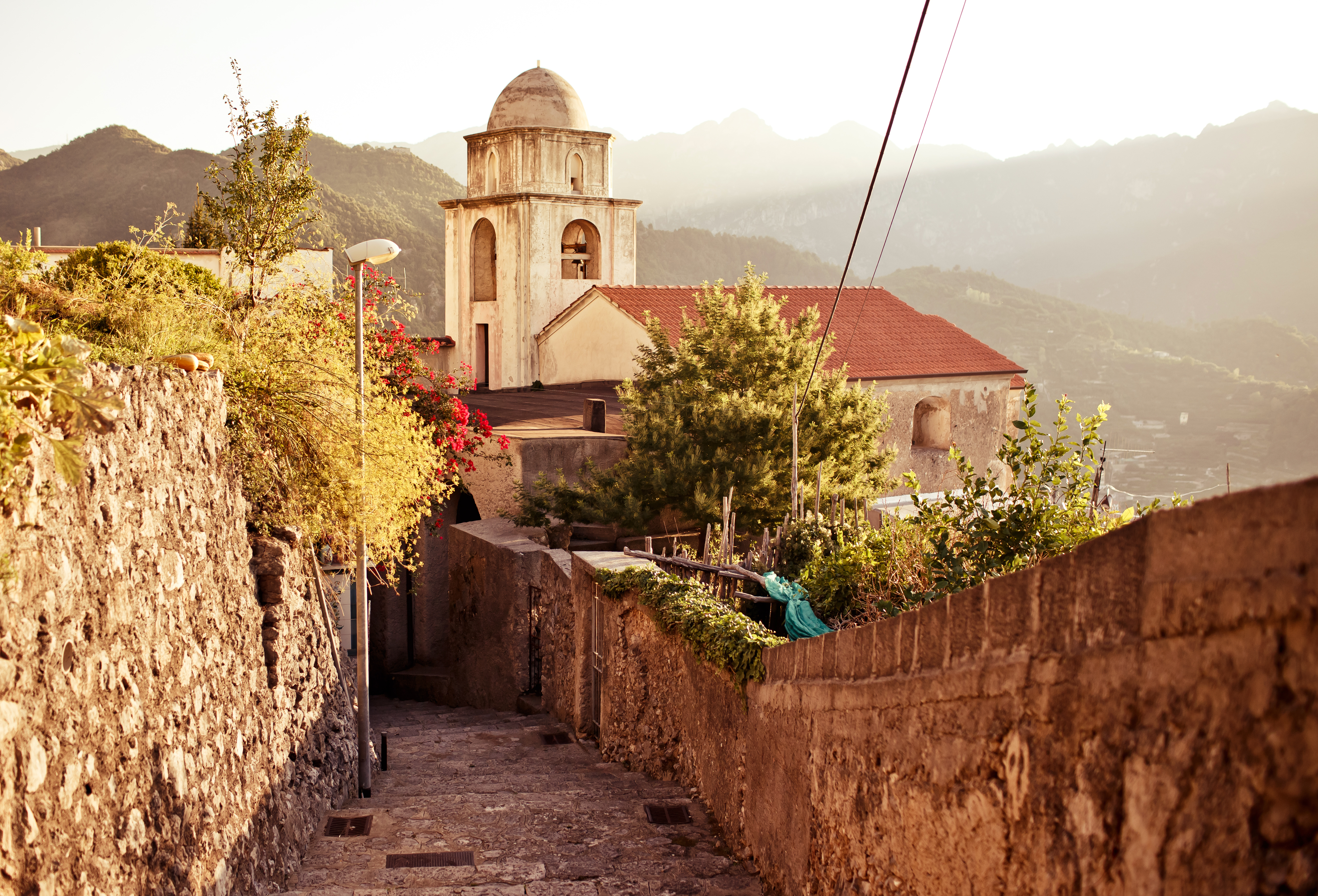 Stigen från Ravello ner till Minori
