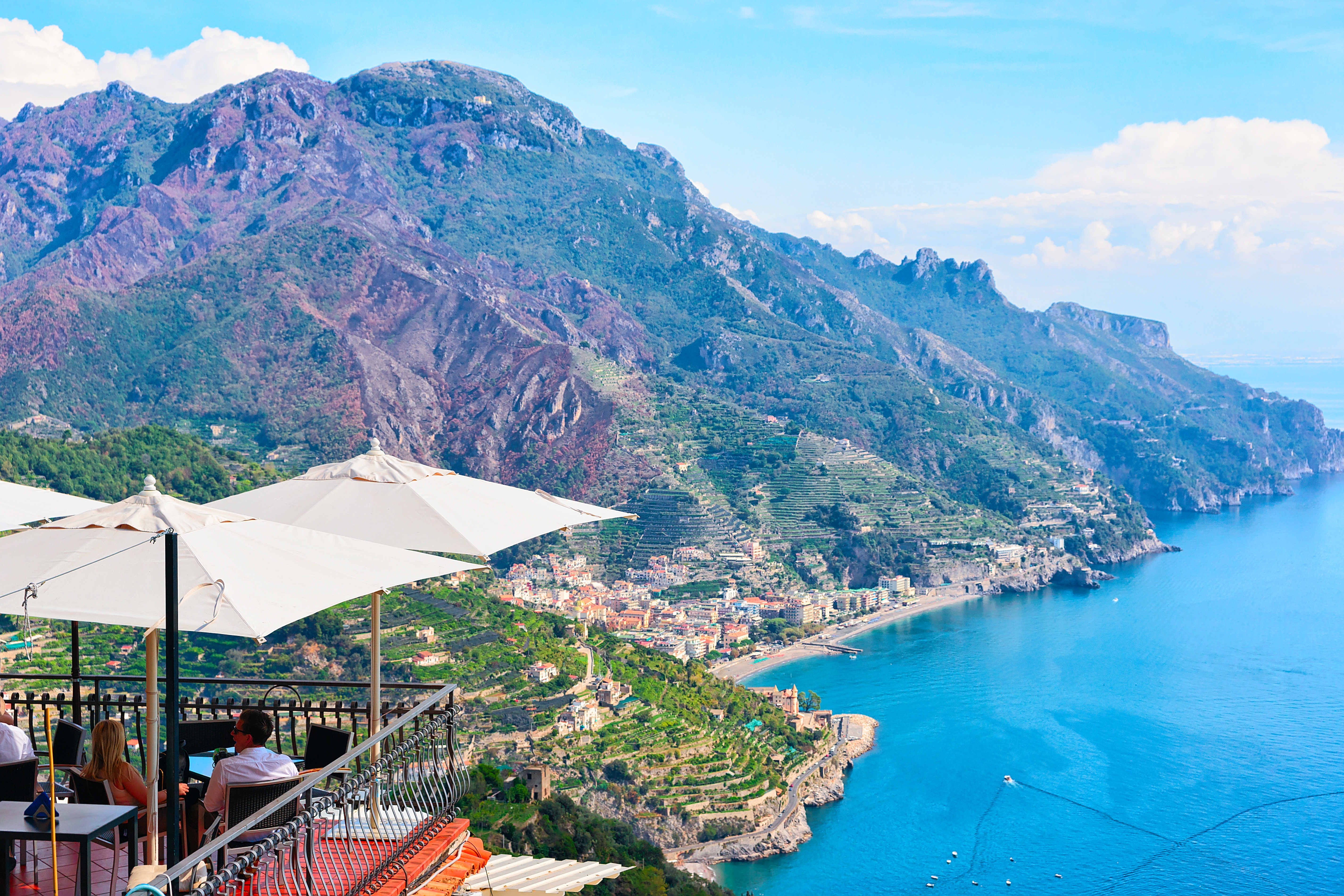 Restaurang med utsikt i Ravello