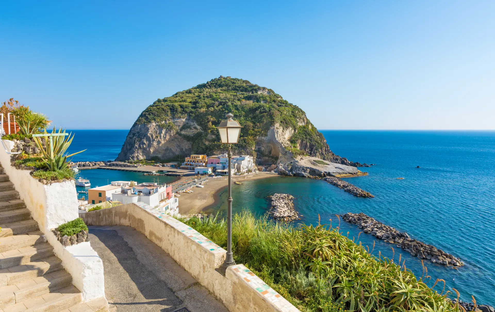 Shutterstock 1127320775