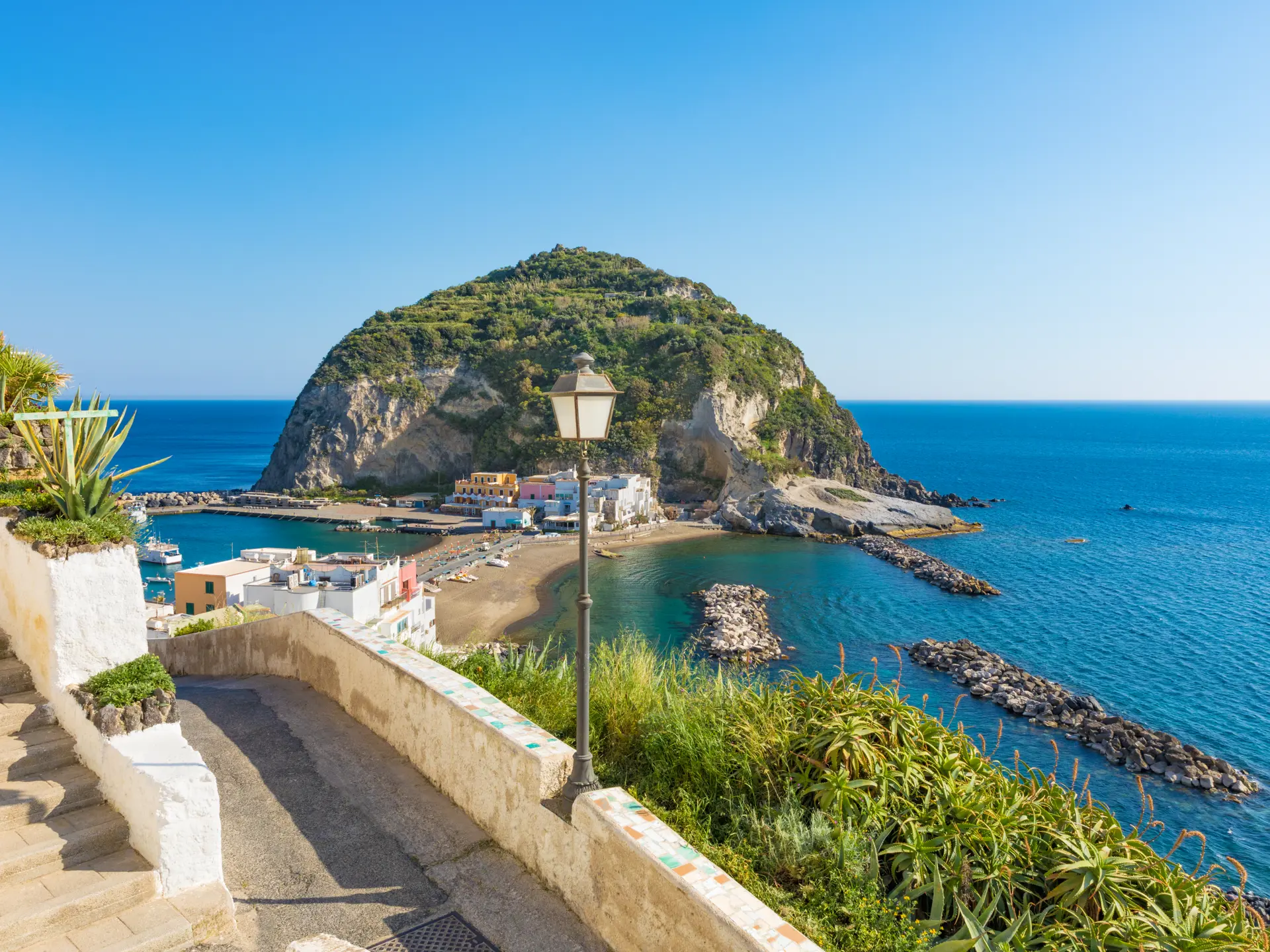 Shutterstock 1127320775