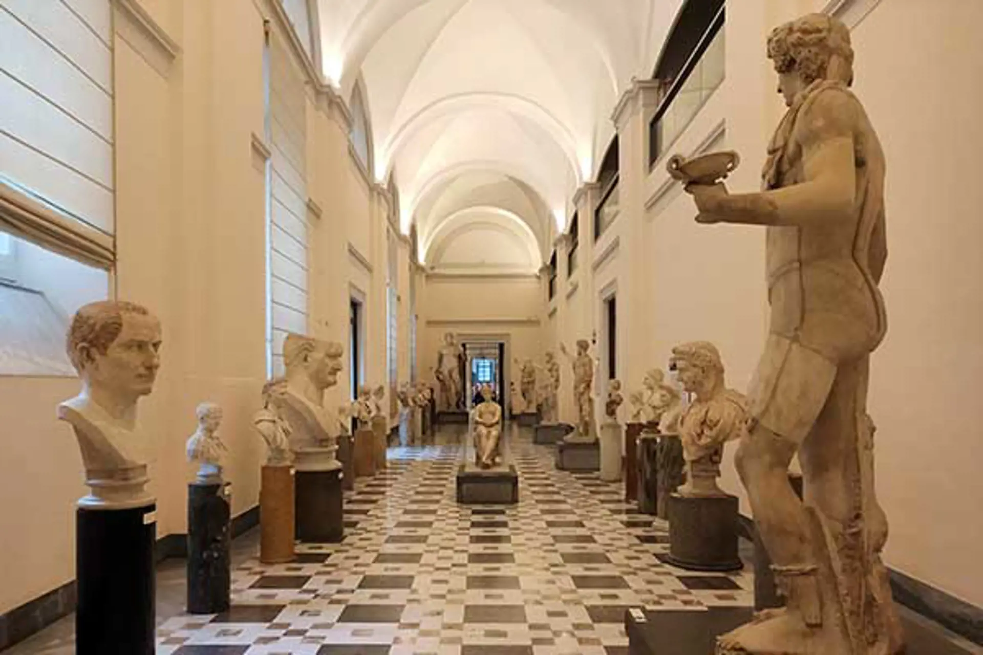 Archaeological Museum Naples5