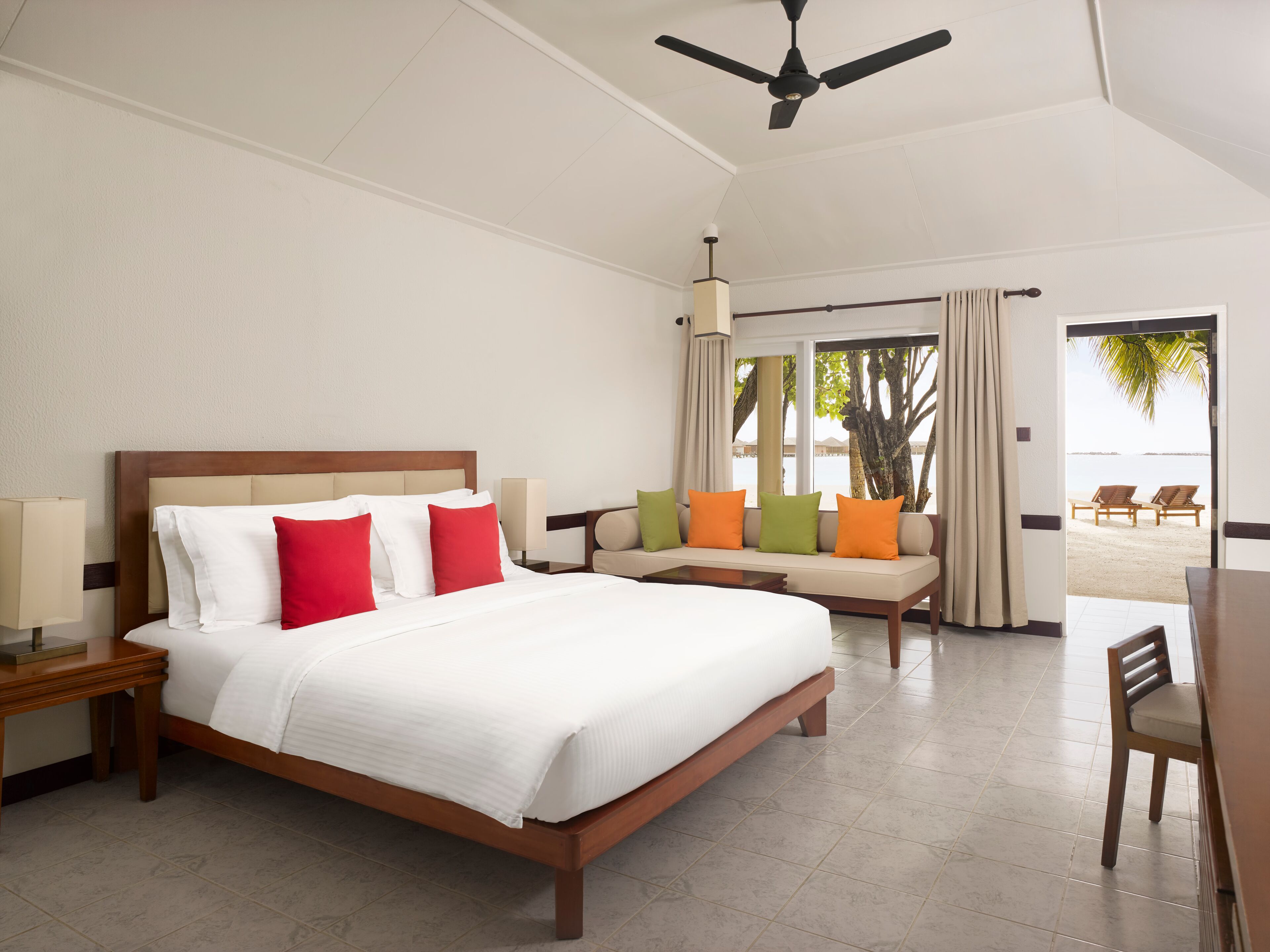 Villa Nautica Beach Villa Bed 4K