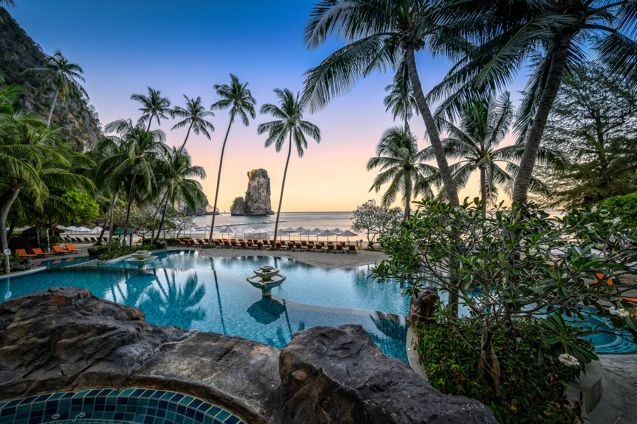 Centara Grand Beach Resort & Villas Krabi Pool (3)