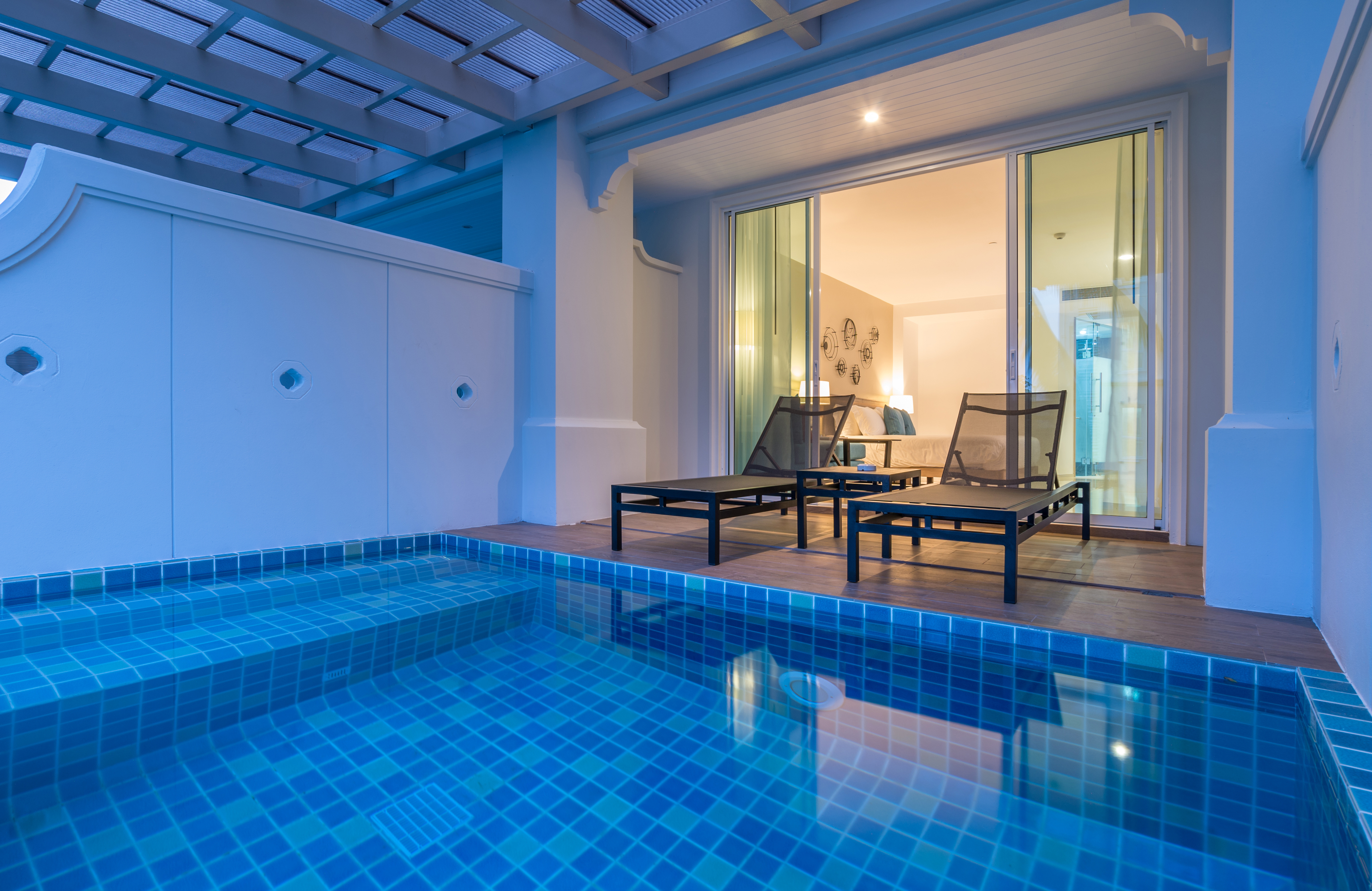 08 Cnk Plunge Pool 04