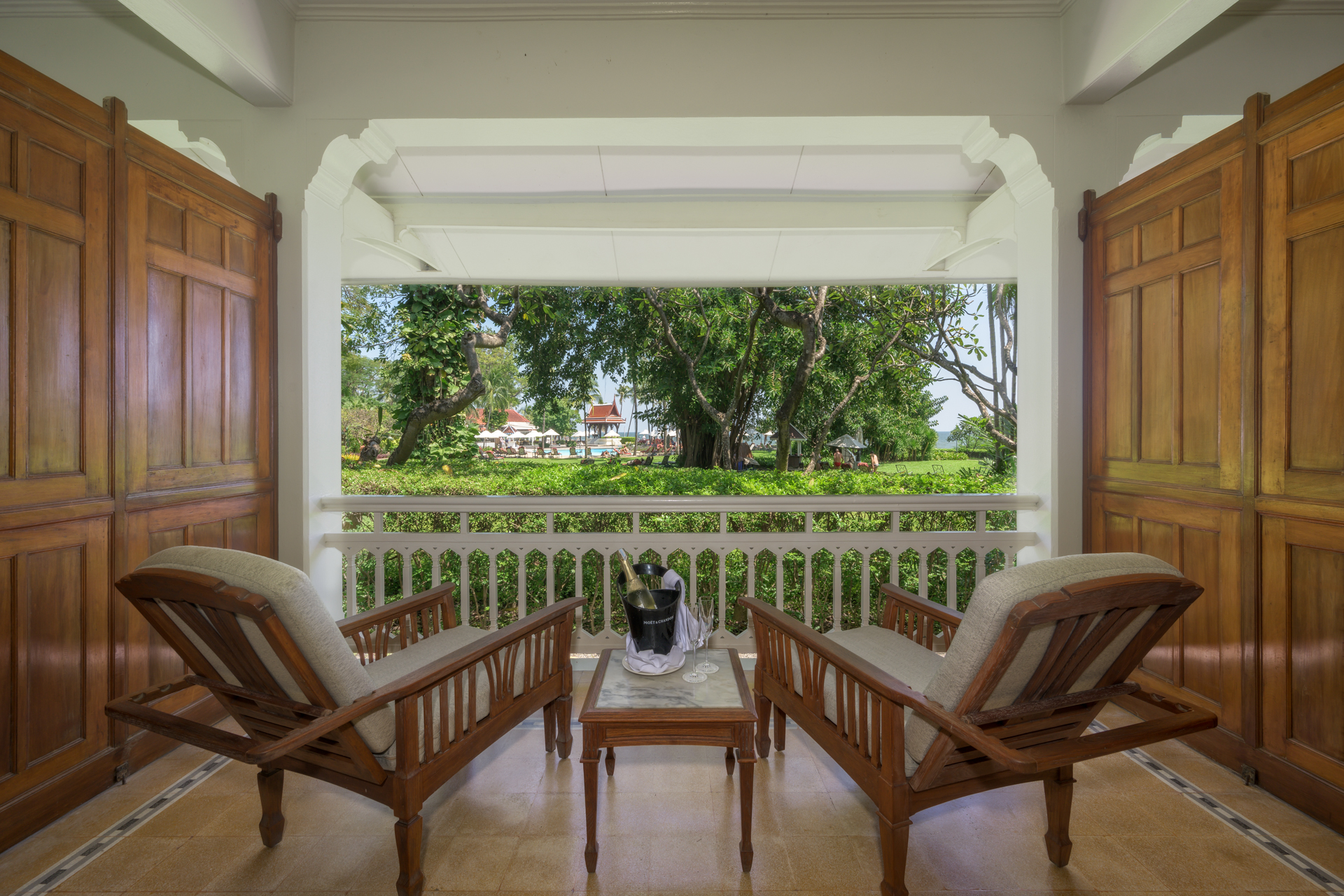 02 Chbr Premium Deluxe 09