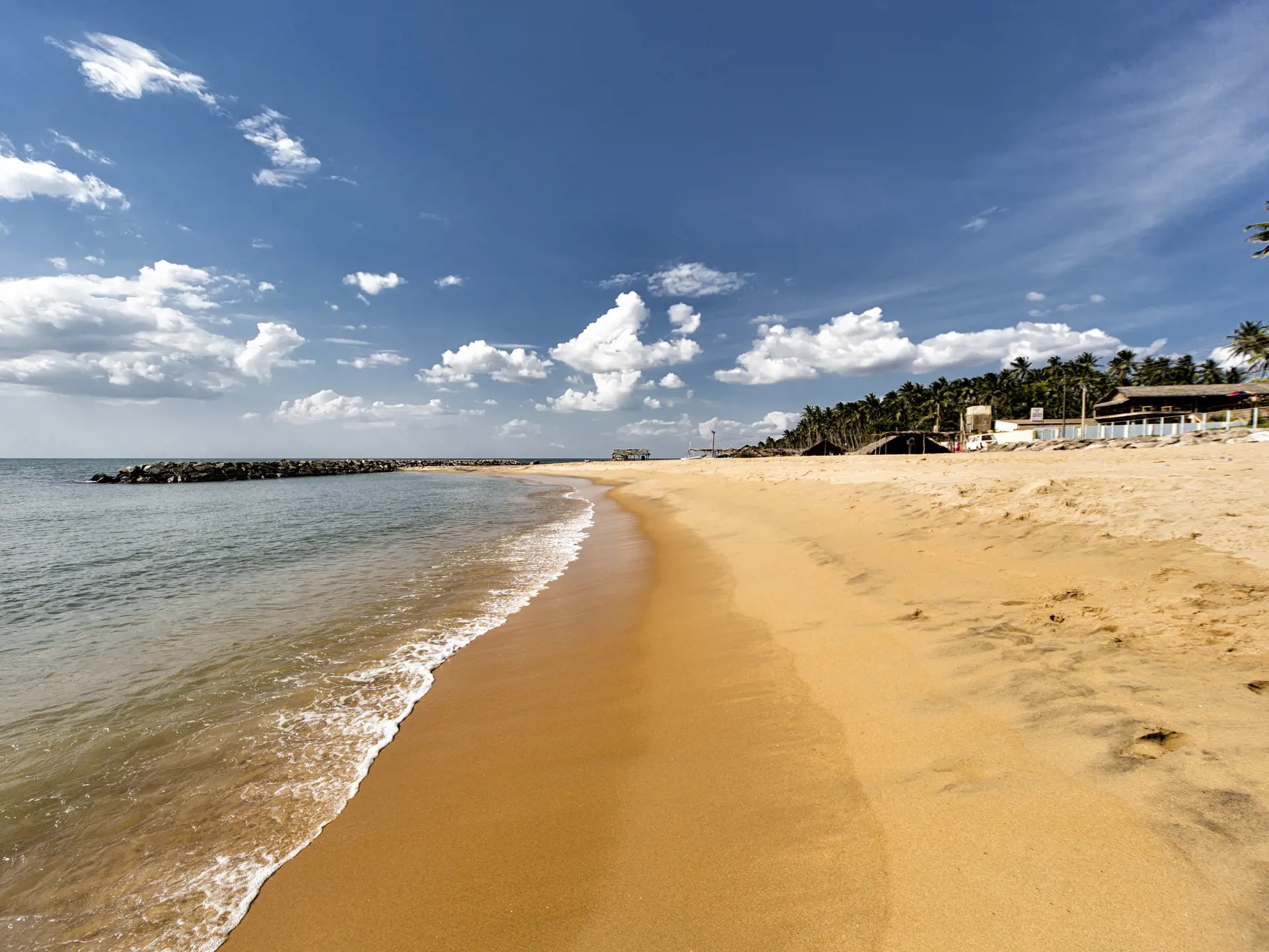 shutterstock_176552132 Negombo beach, Sri Lanka.jpg