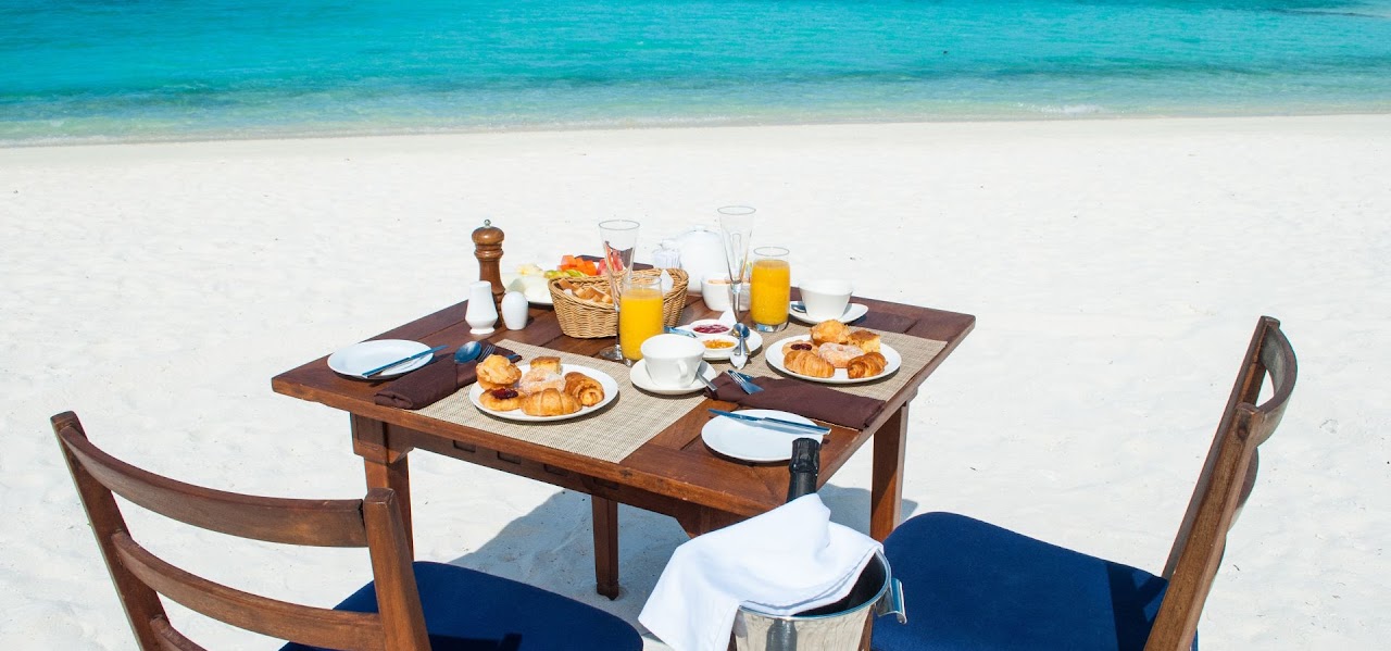 Aara Iru Restaurant Breakfast