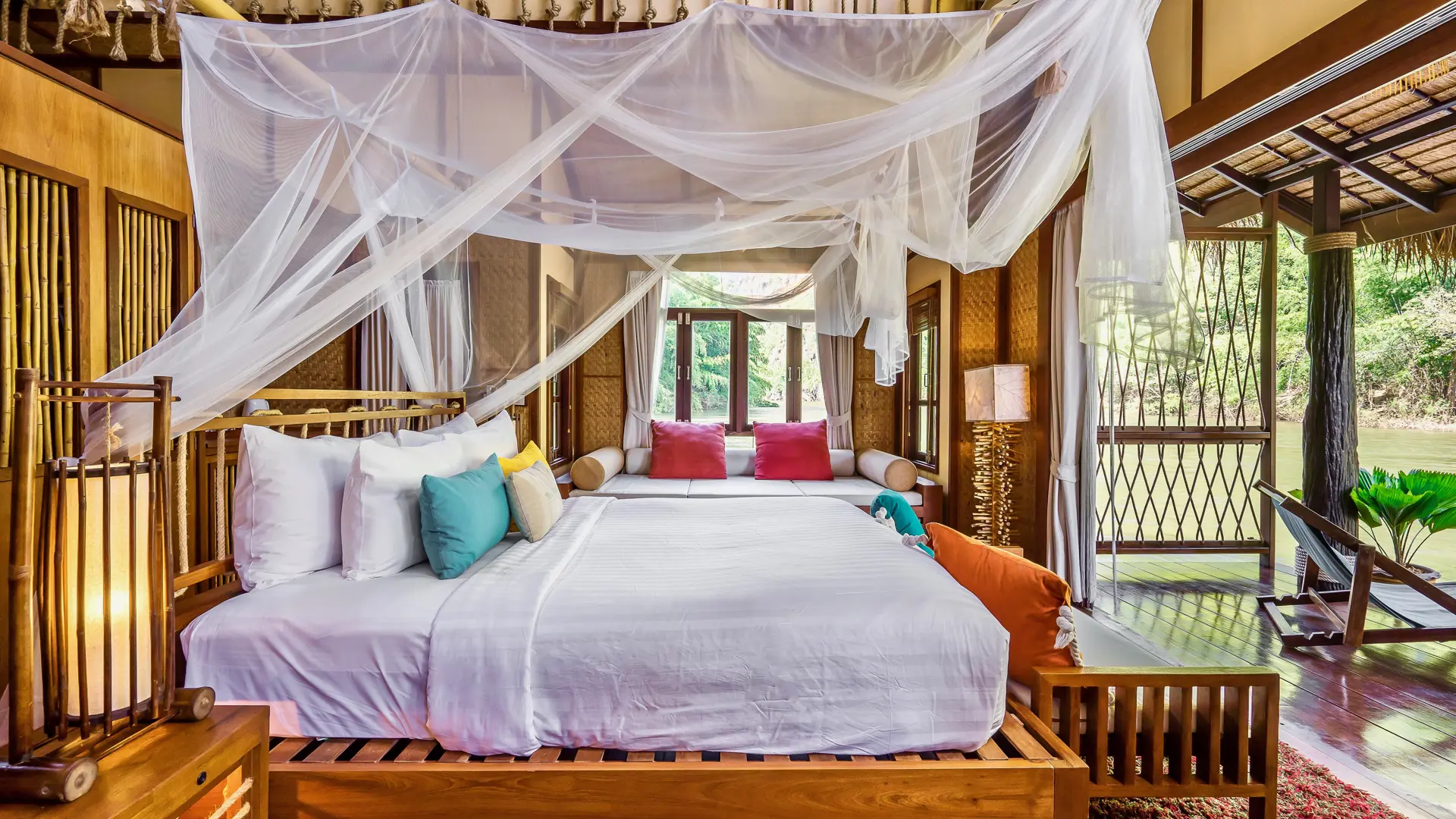 20Floathouse Kanchanaburi Hotel