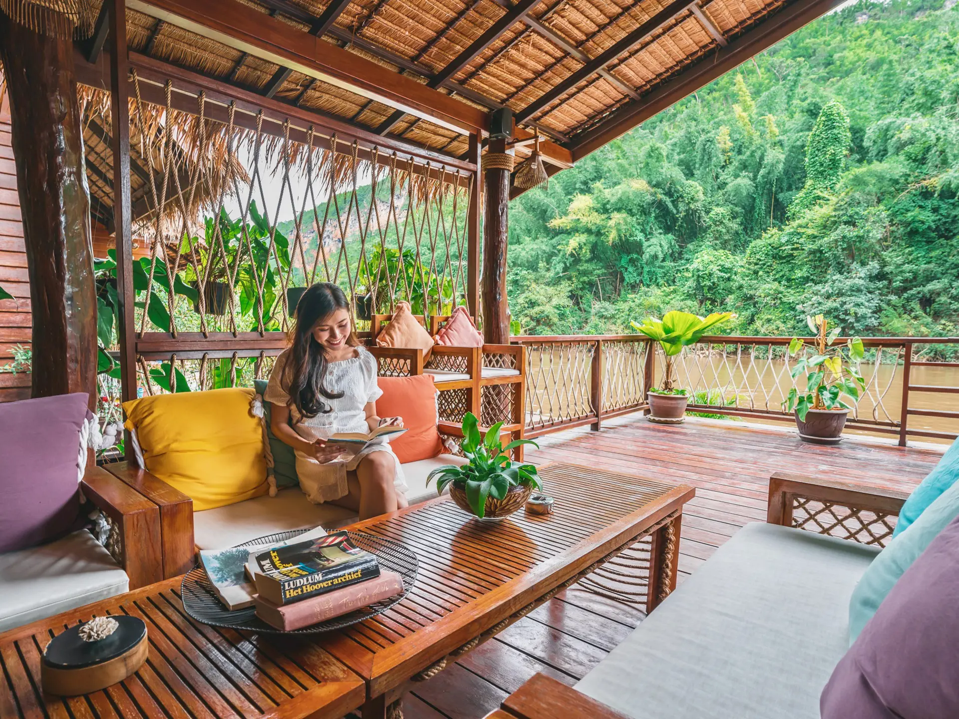 53Floathouse Kanchanaburi Hotel