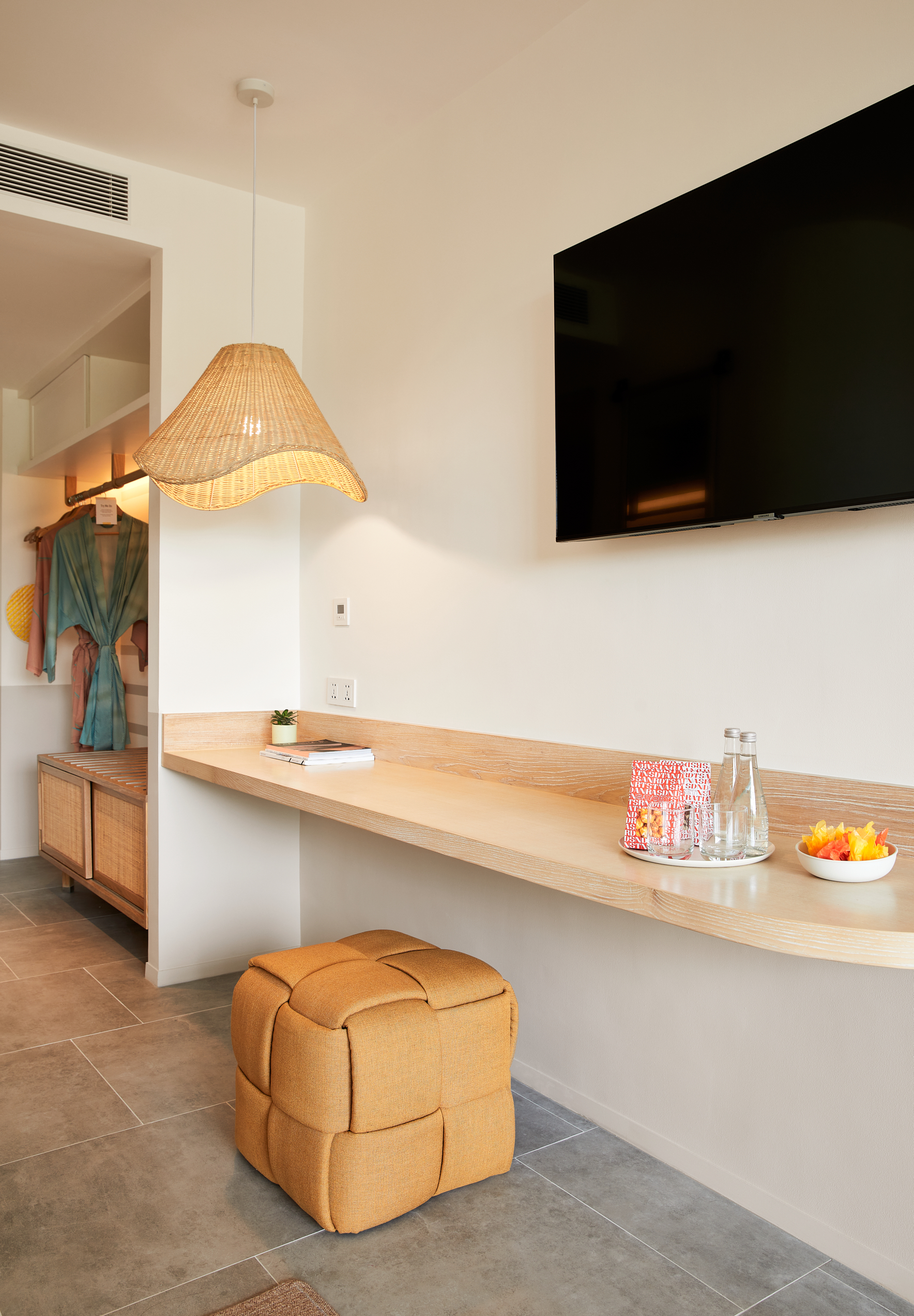 Standard Suite 4 Room Detail