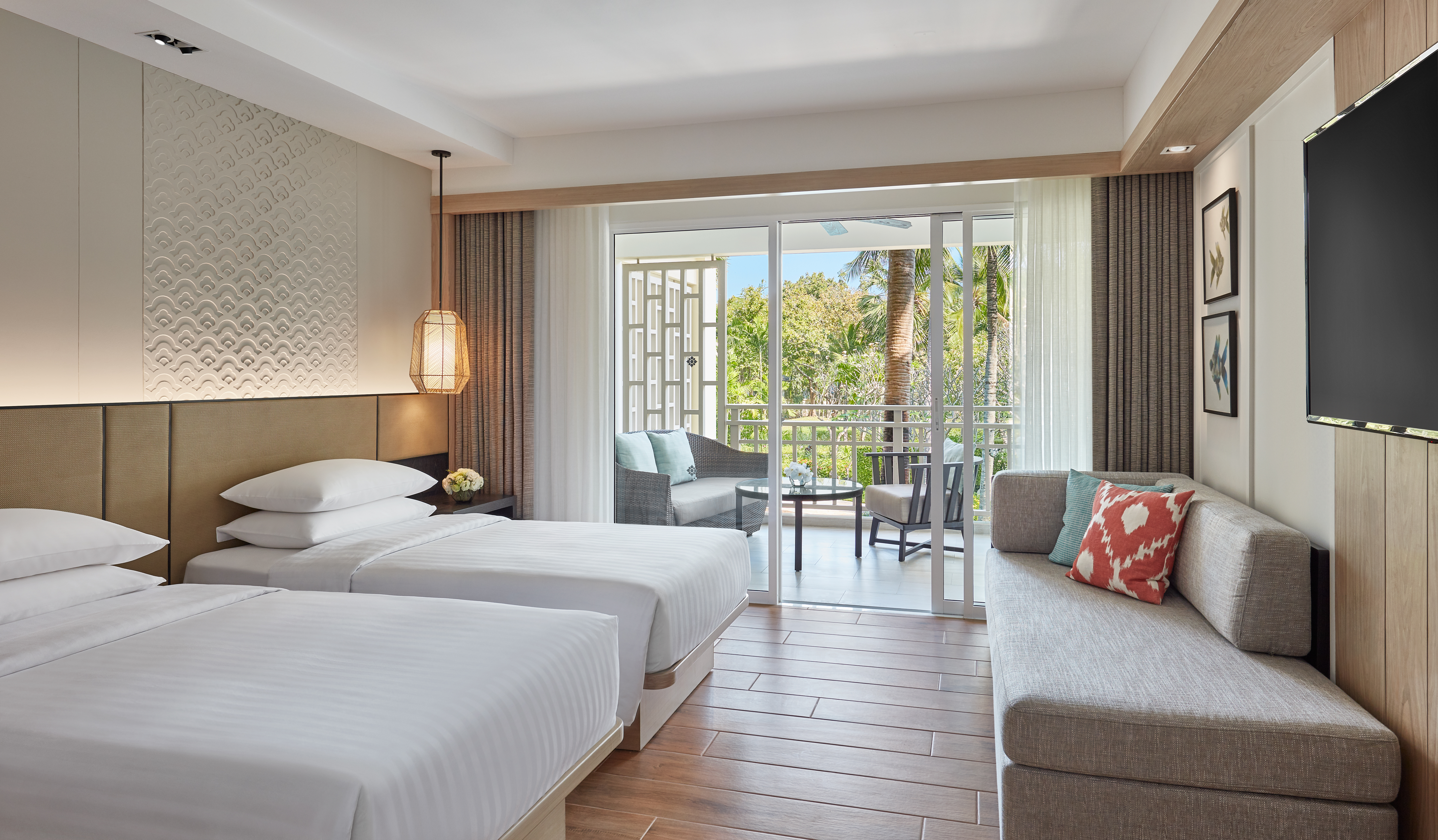 05 Hyatt Guestroom Twin