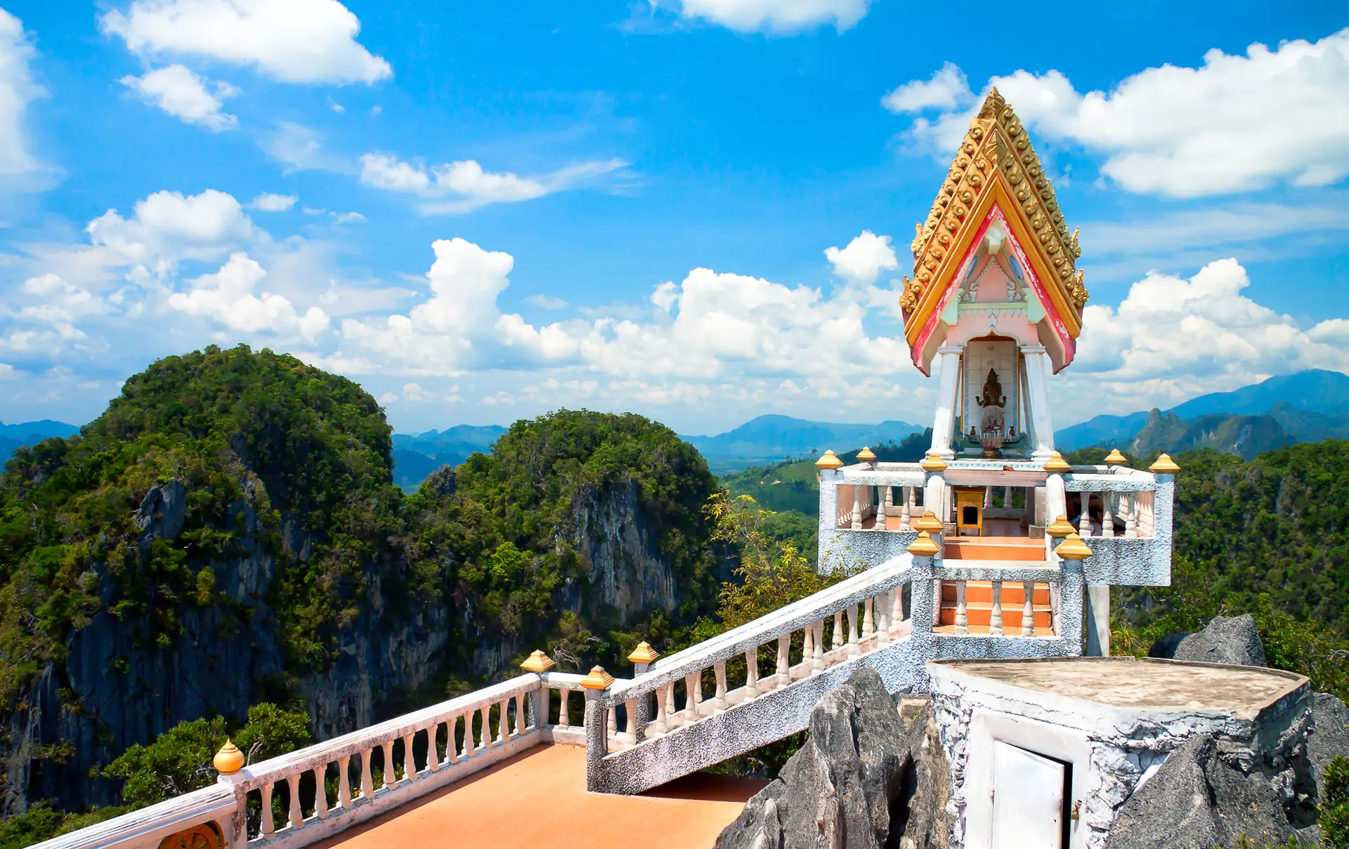 Krabi_Wat Tham Seua_tigertemplet_97670798.jpg