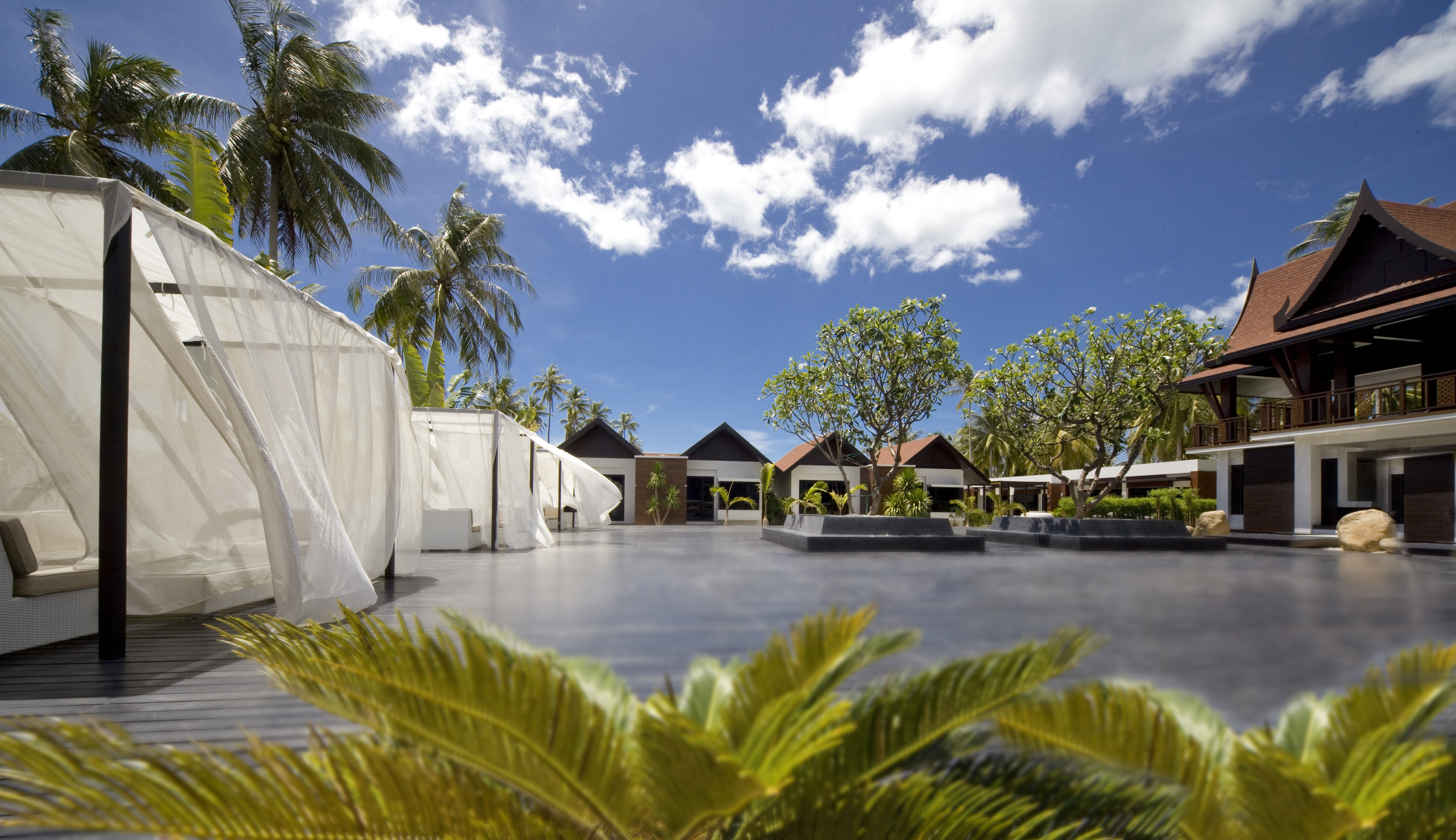 Khanom_Aava_Secret Garden 2.jpg