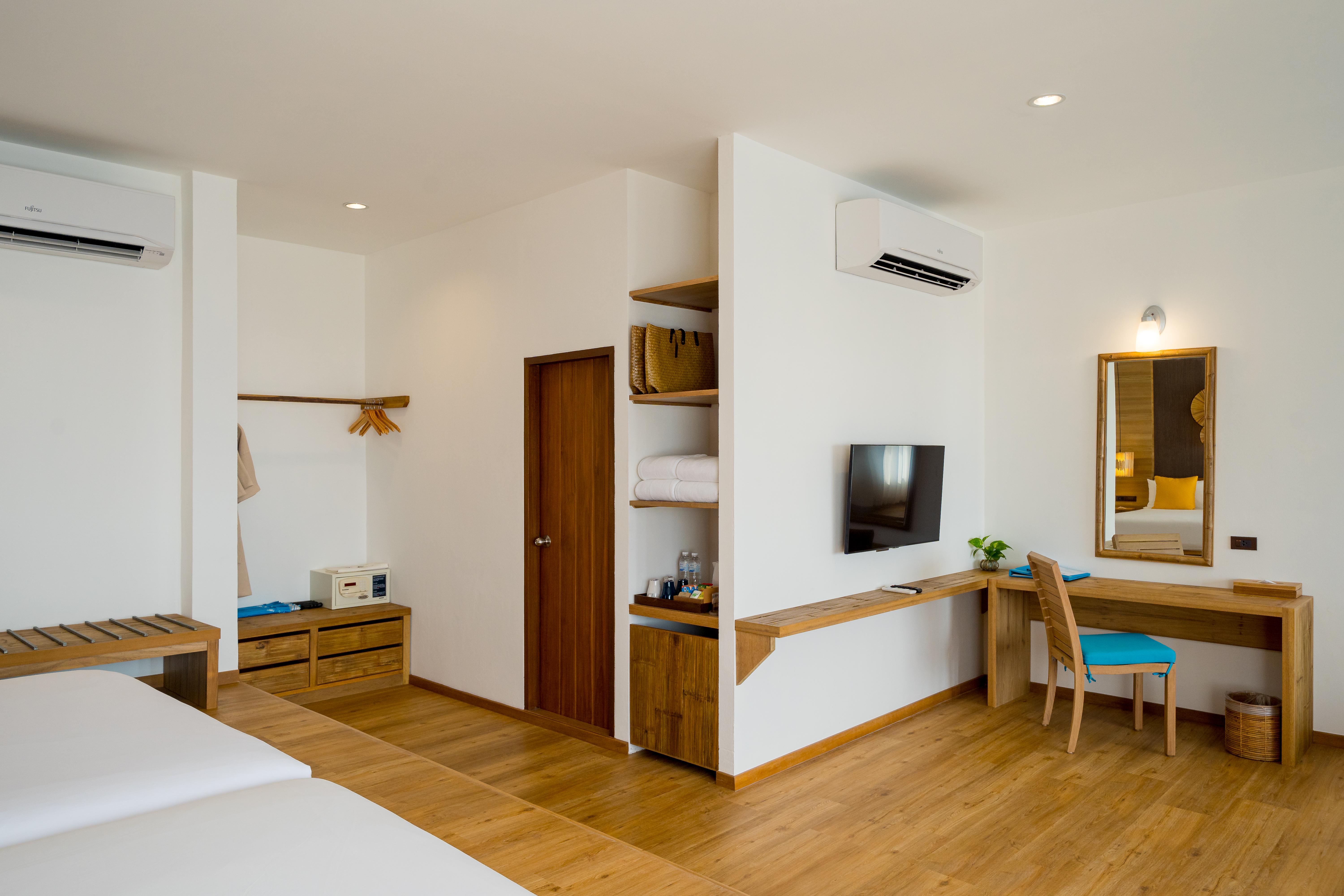 Family Hillside Area 2