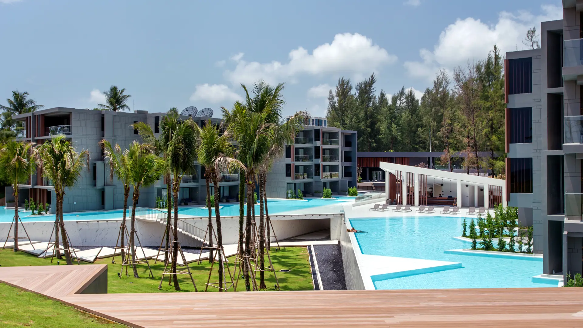 Hotel_Outdoor_005.jpg