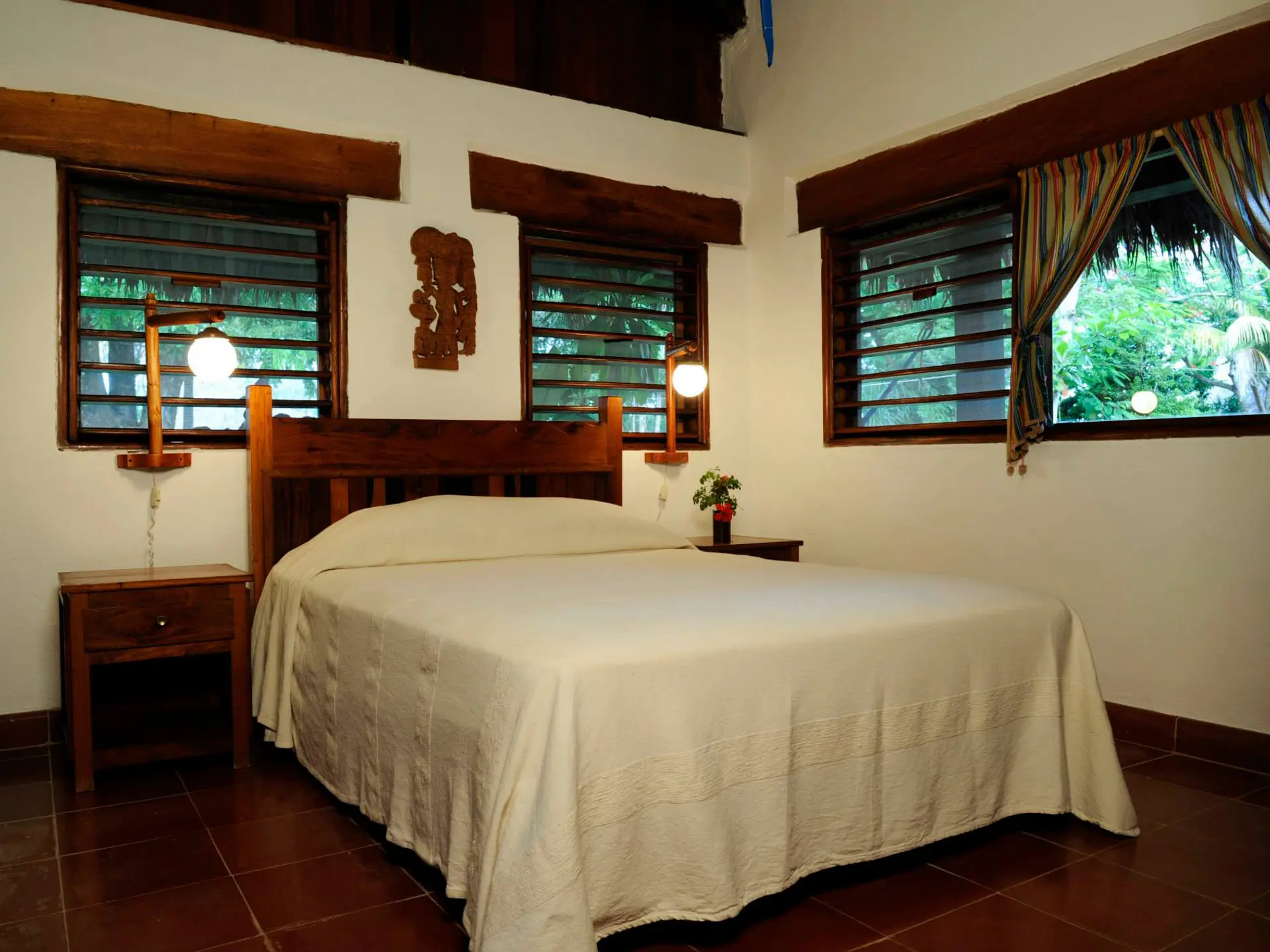 Rooms 11.jpg