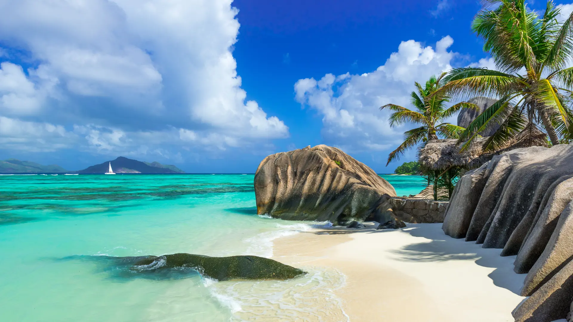 shutterstock_298384343 Paradise beach of Seychelles - La Digue - Anse Source d'Argent.jpg