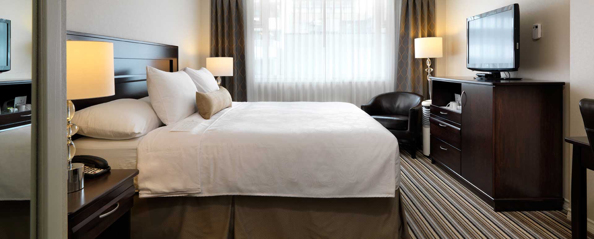 Homepage-Slider-Traditional-Room.jpg (1)