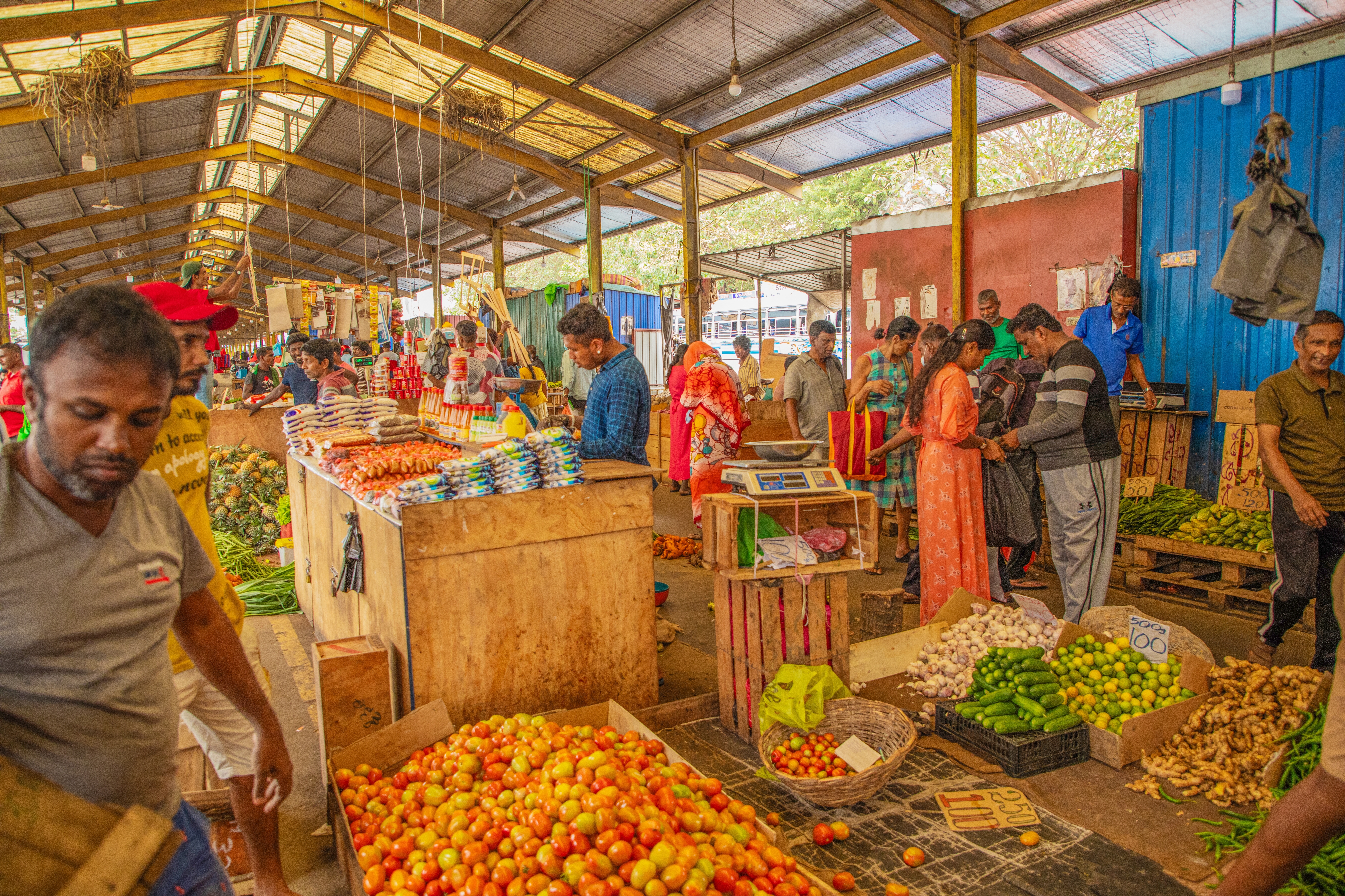 Pettah Market Colombo Shutterstock 2566158153