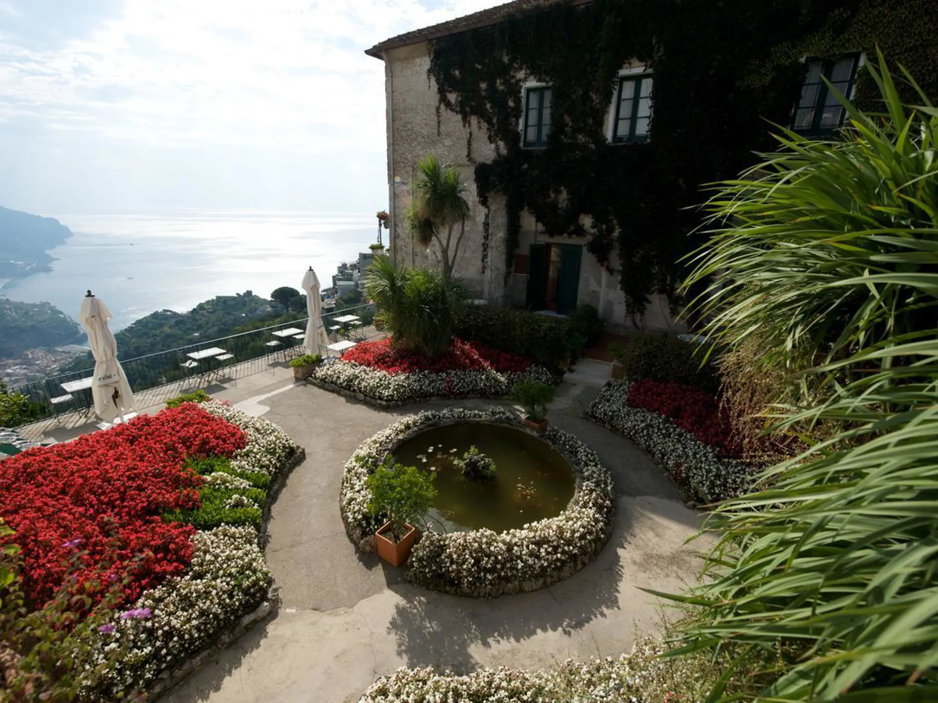 Parsifals udsigt fra have og terrasse