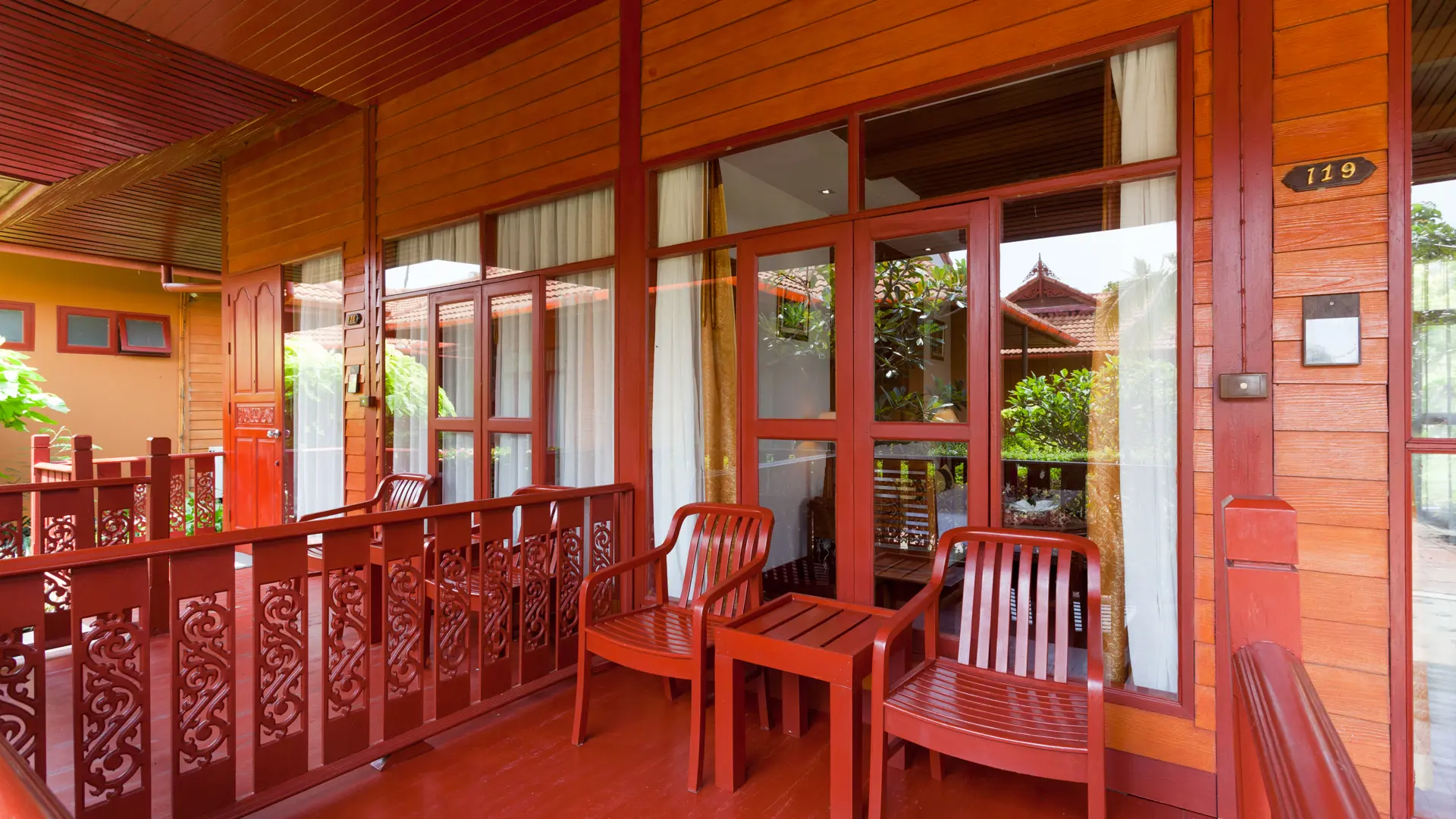 Superior Bungalow 16